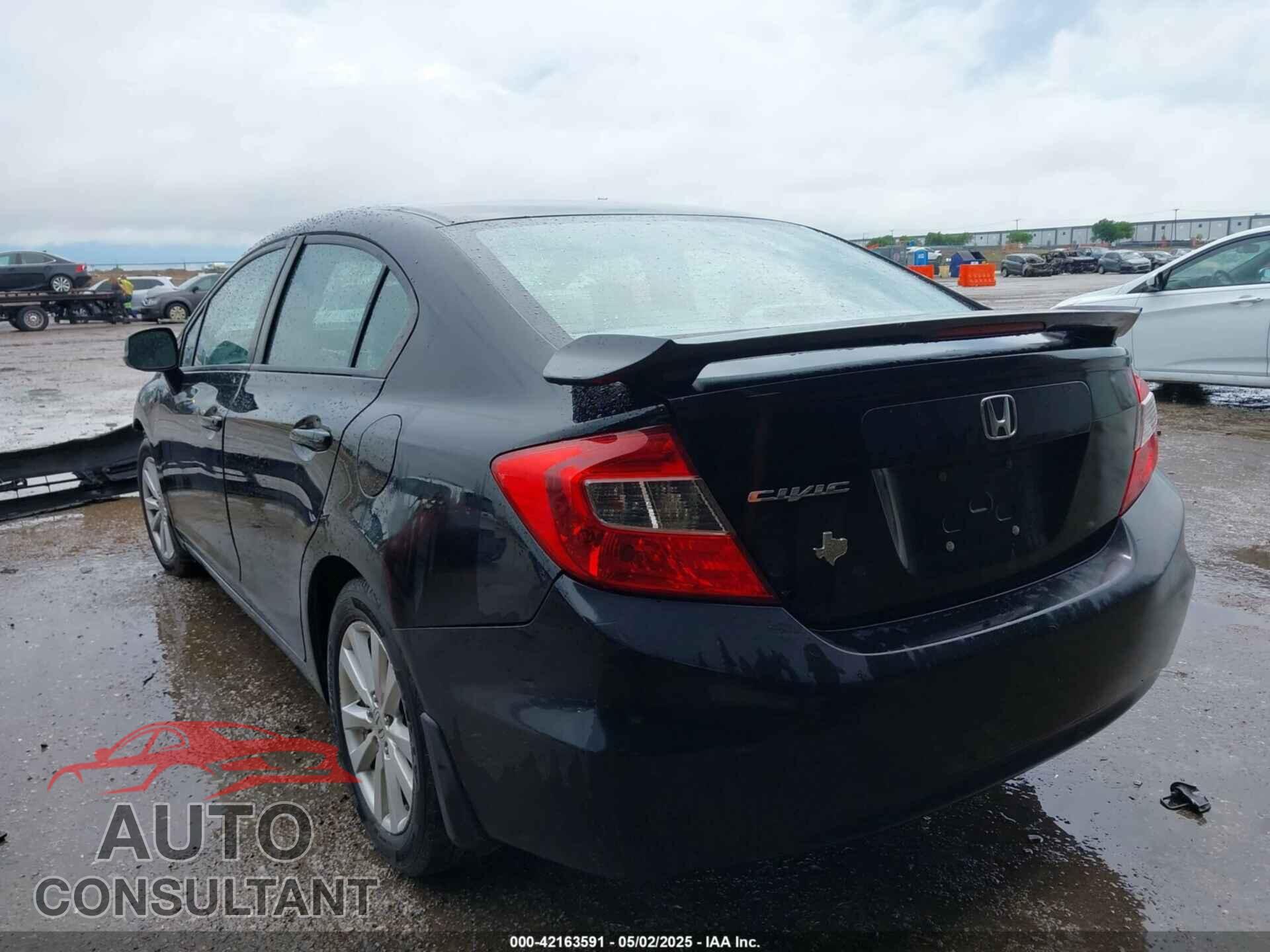 HONDA CIVIC 2012 - 19XFB2F82CE052478
