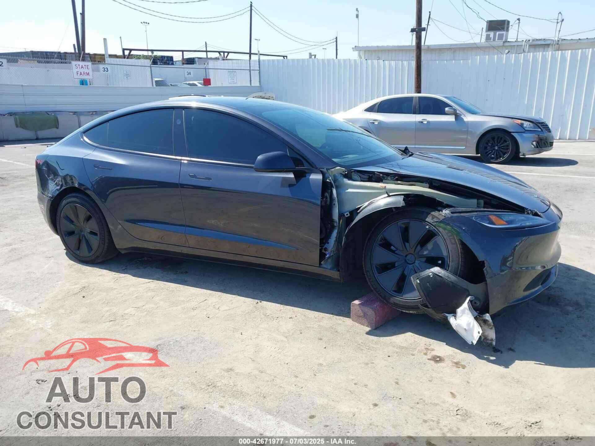 TESLA MODEL 3 2024 - 5YJ3E1EB5RF821091