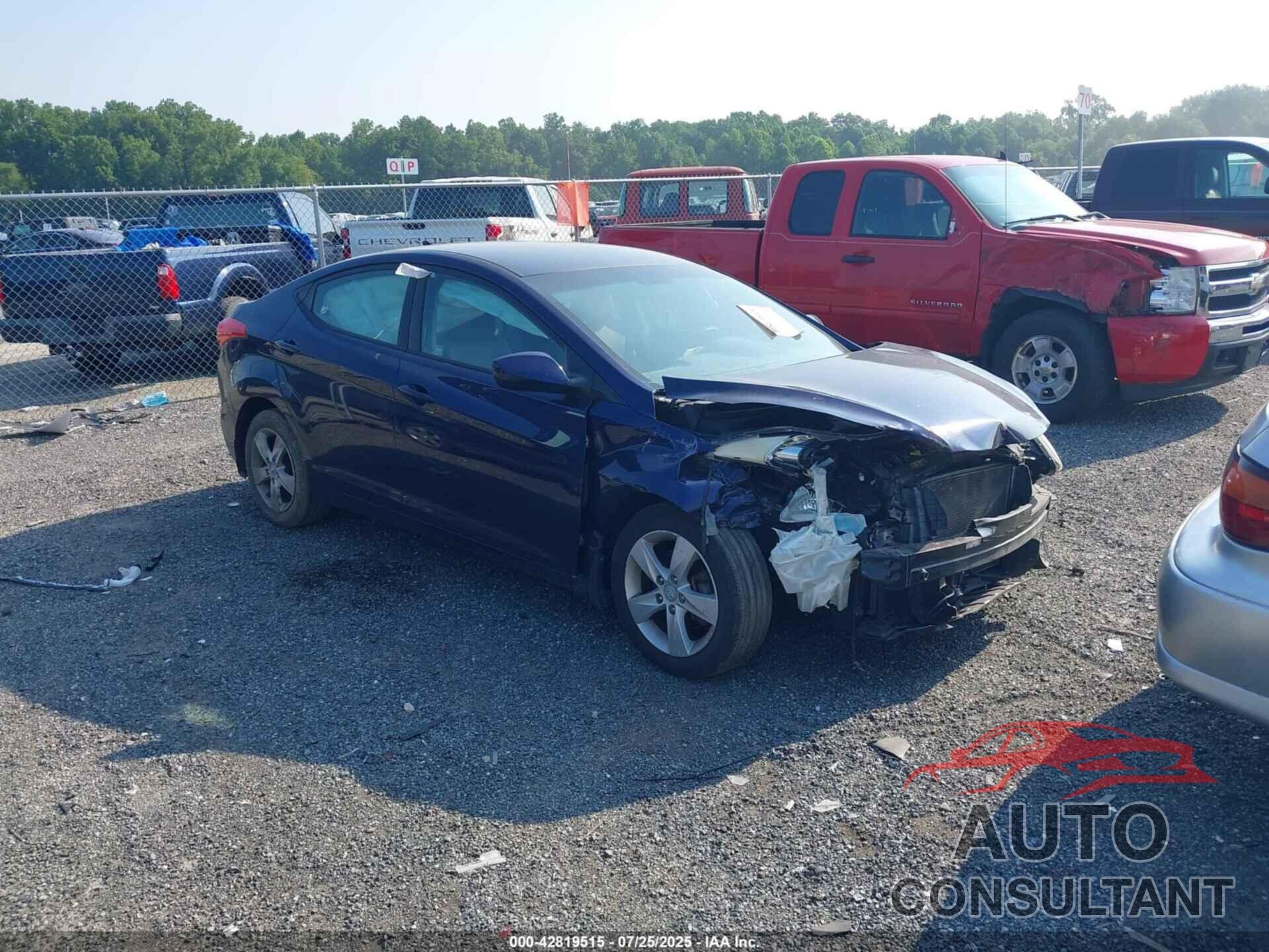 HYUNDAI ELANTRA 2013 - 5NPDH4AE9DH277914
