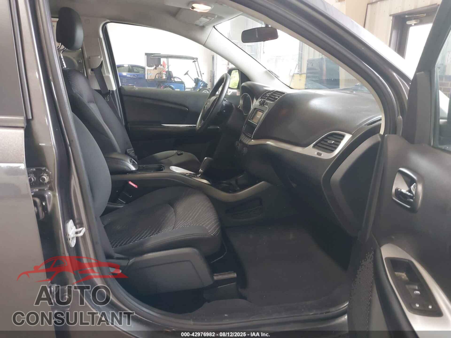 DODGE JOURNEY 2015 - 3C4PDCAB1FT744948