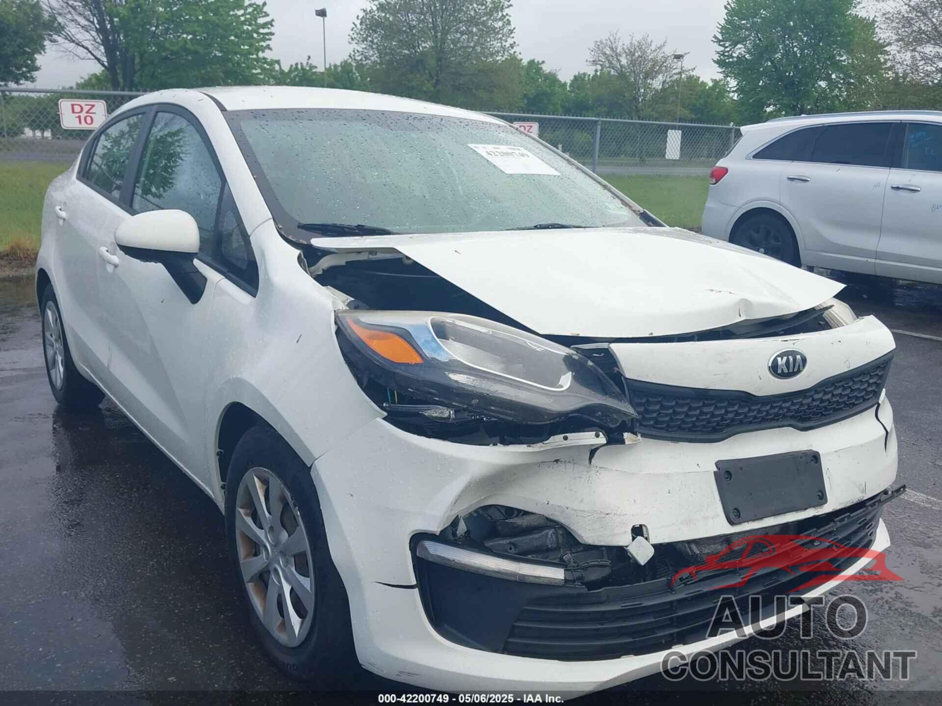 KIA RIO 2016 - KNADM4A32G6660082