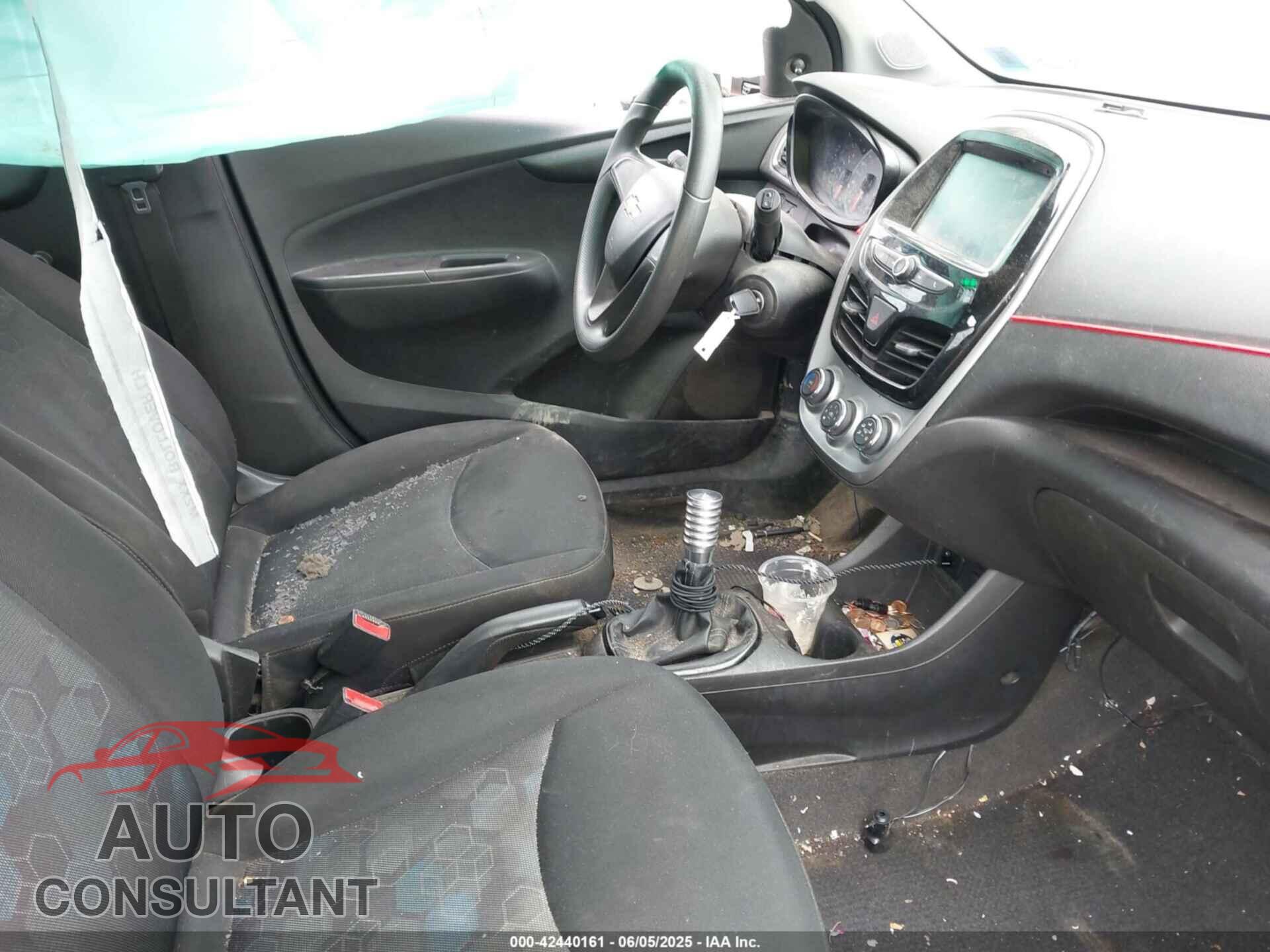 CHEVROLET SPARK 2017 - KL8CA6SA7HC739081