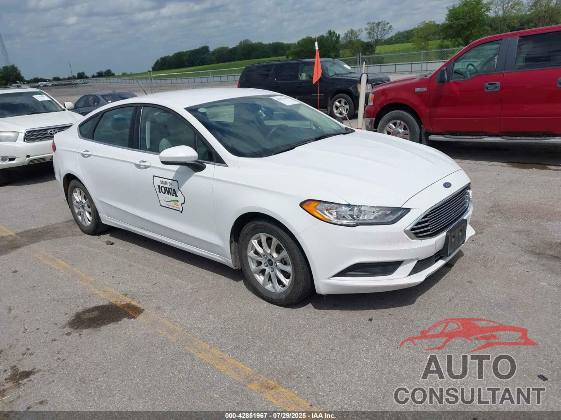 FORD FUSION 2018 - 3FA6P0G71JR207612