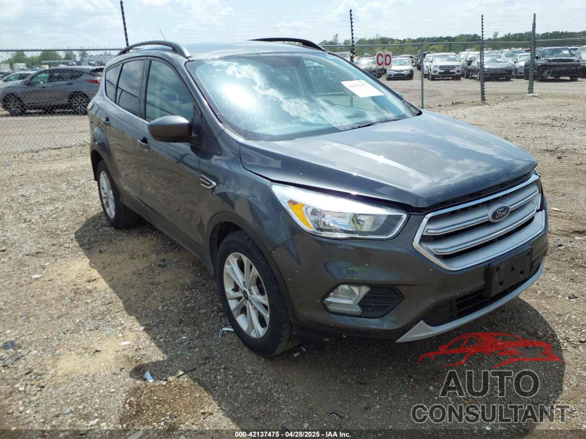 FORD ESCAPE 2018 - 1FMCU0GD9JUD19235