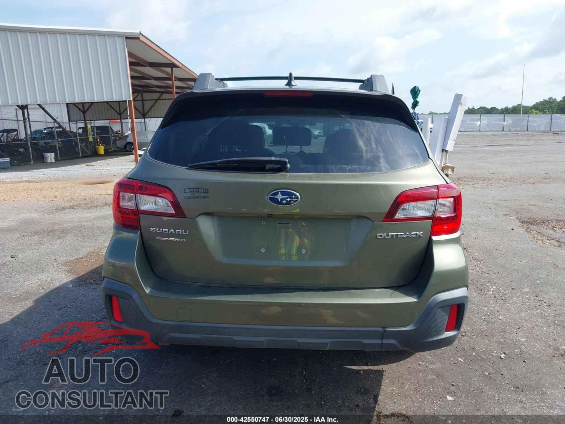 SUBARU OUTBACK 2018 - 4S4BSAFC8J3277954