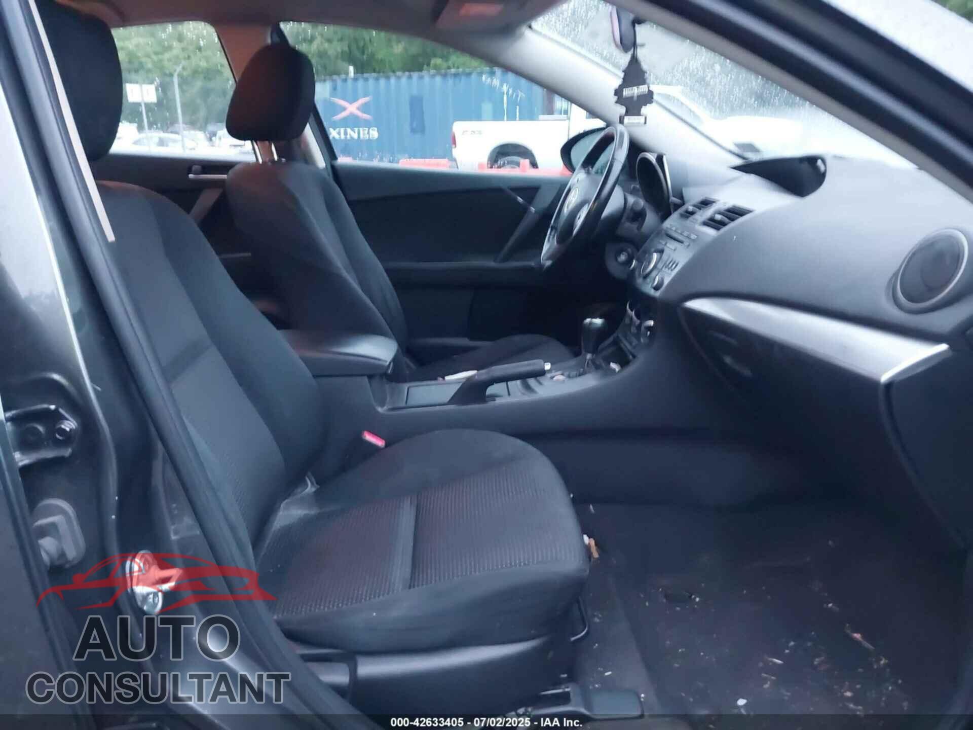 MAZDA MAZDA3 2012 - JM1BL1V77C1618684