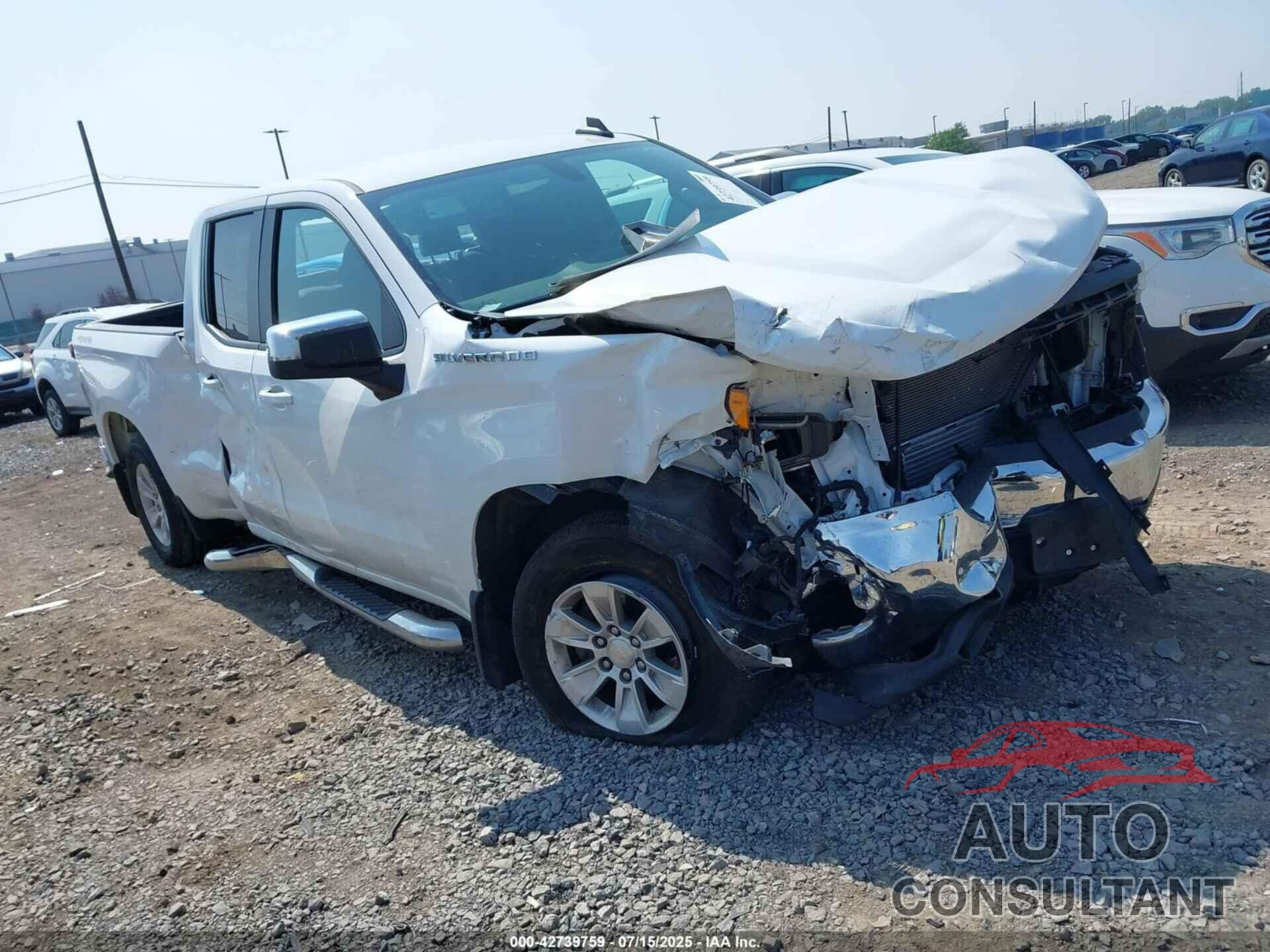 CHEVROLET SILVERADO 1500 2021 - 1GCRYDEK9MZ114064
