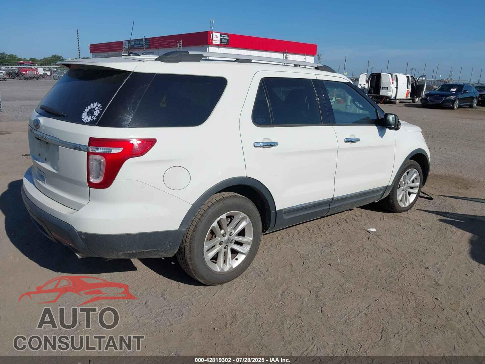 FORD EXPLORER 2011 - 1FMHK7D82BGA52080