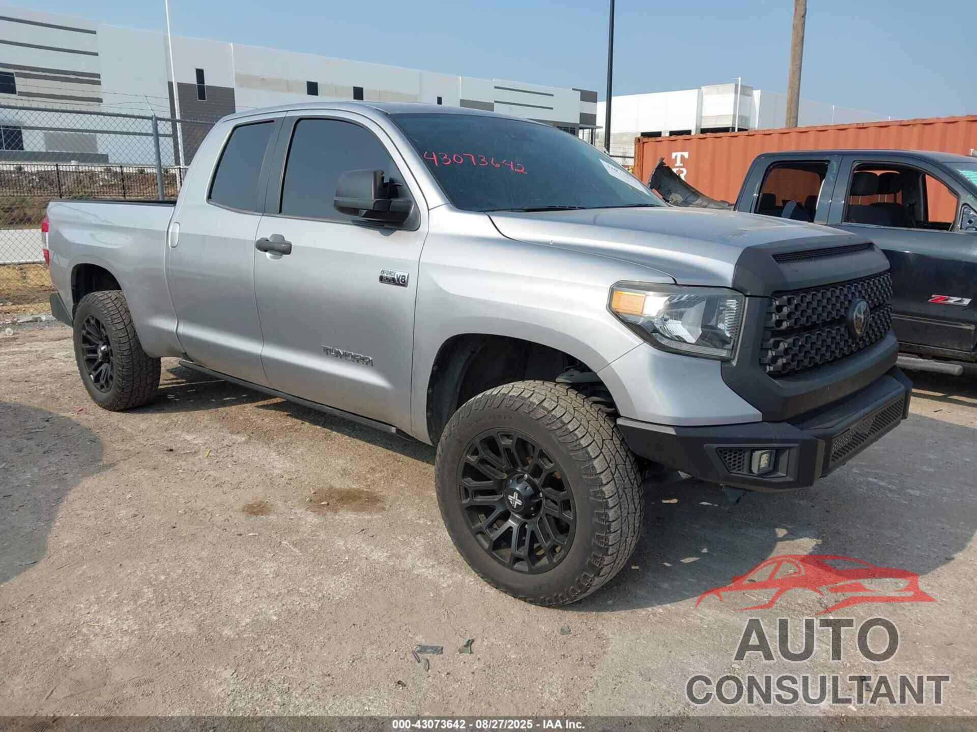 TOYOTA TUNDRA 2021 - 5TFRY5F19MX281709