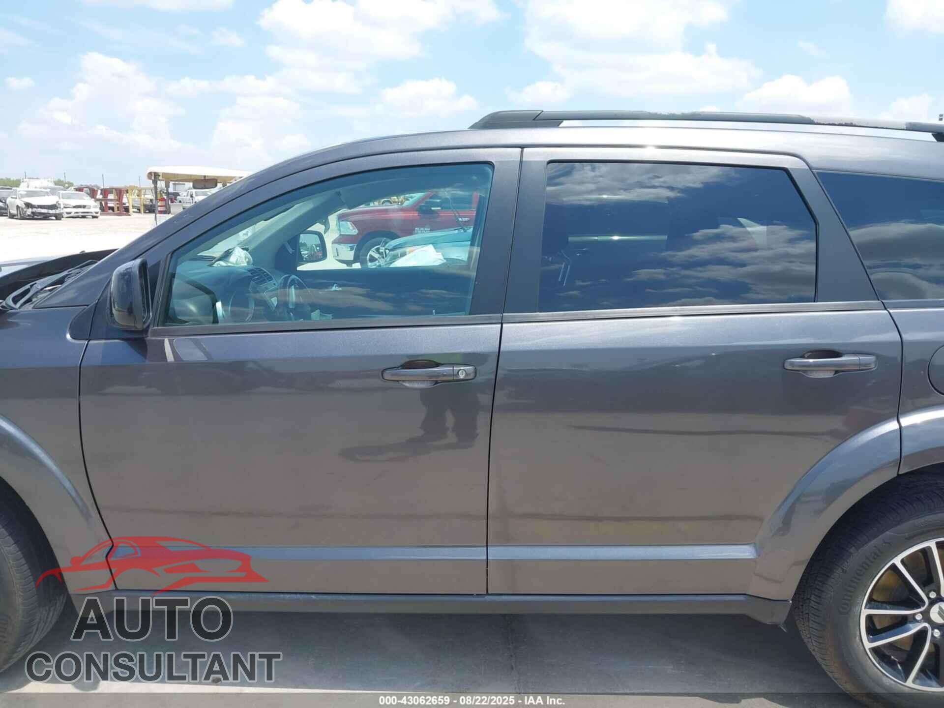 DODGE JOURNEY 2018 - 3C4PDCBG6JT525468