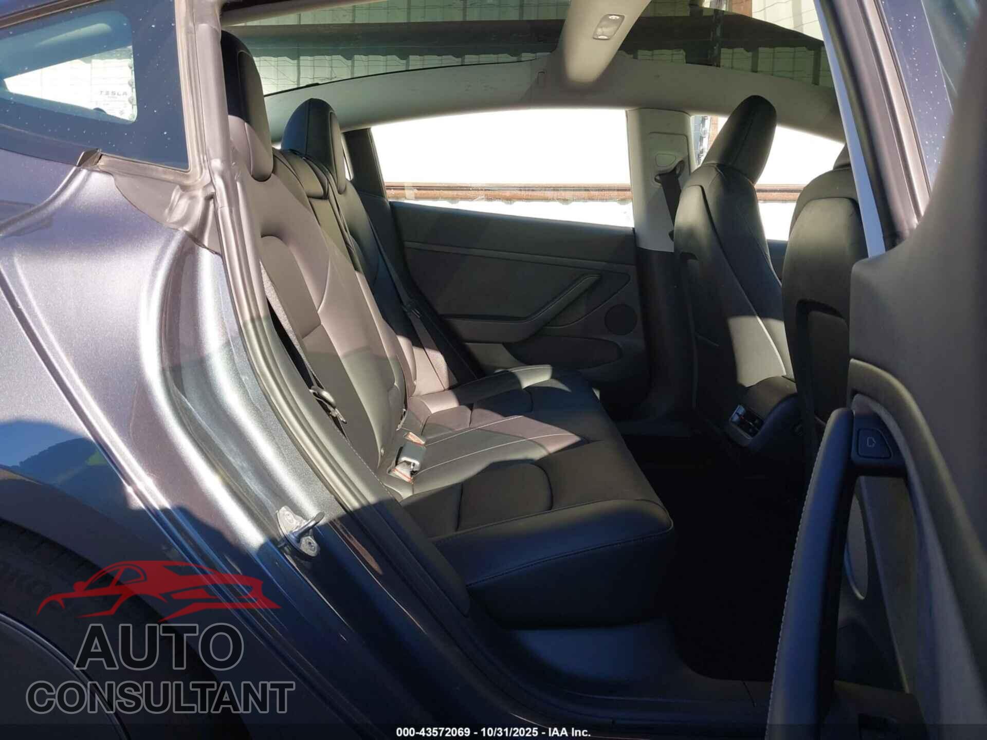 TESLA MODEL 3 2023 - 5YJ3E1EA9PF701850