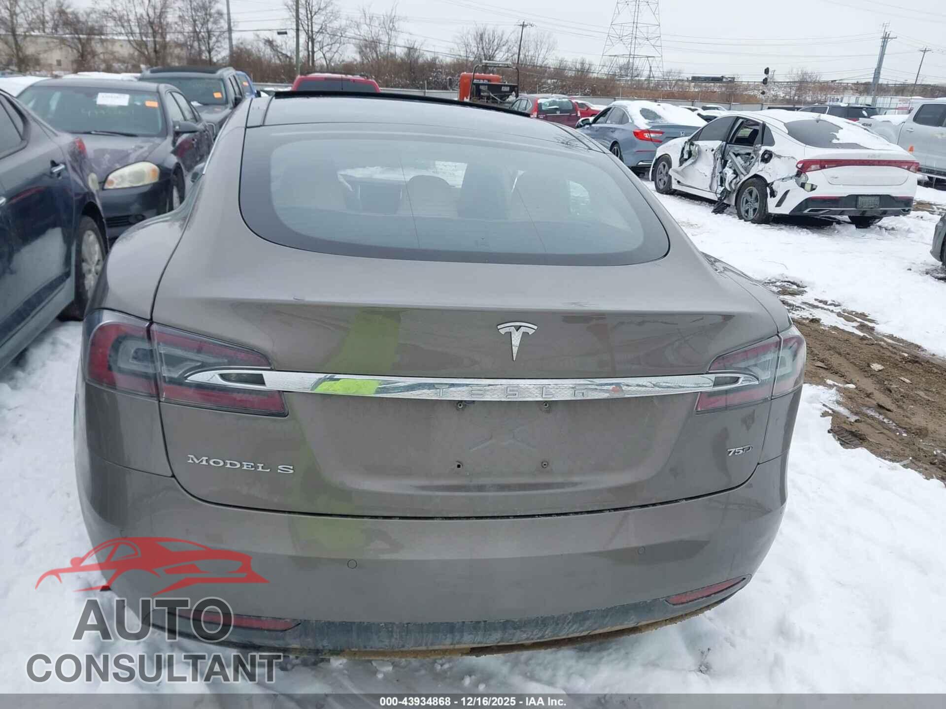 TESLA MODEL S 2016 - 5YJSA1E27GF143285