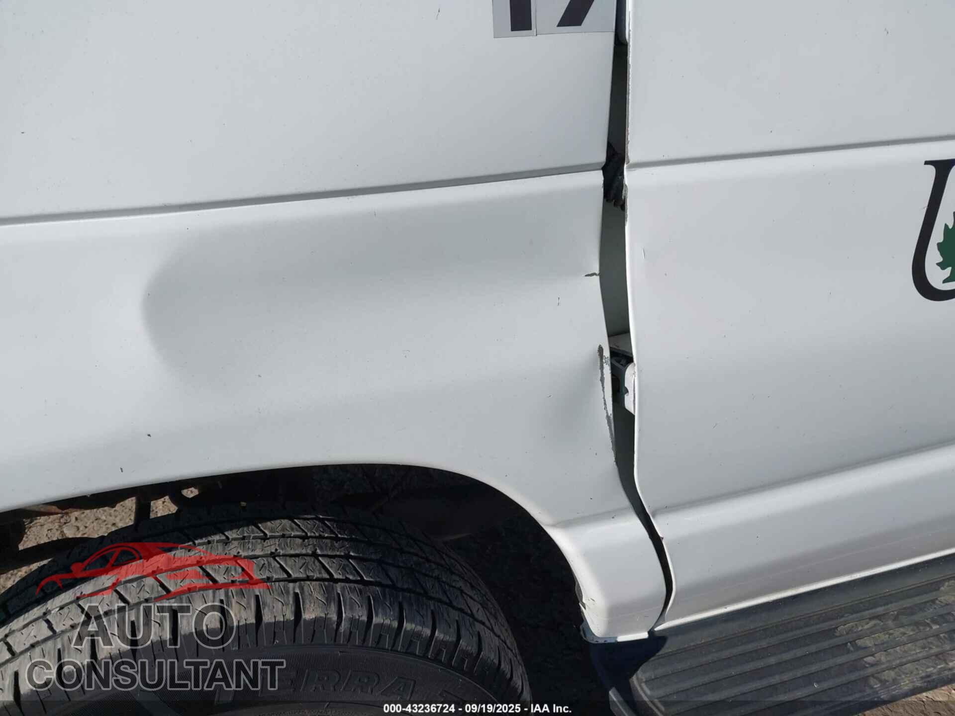 FORD E-350 SUPER DUTY 2012 - 1FBNE3BL9CDA10804