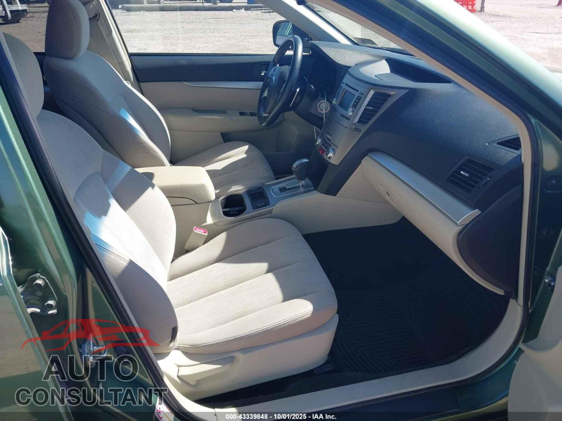 SUBARU OUTBACK 2014 - 4S4BRCFC4E3236234