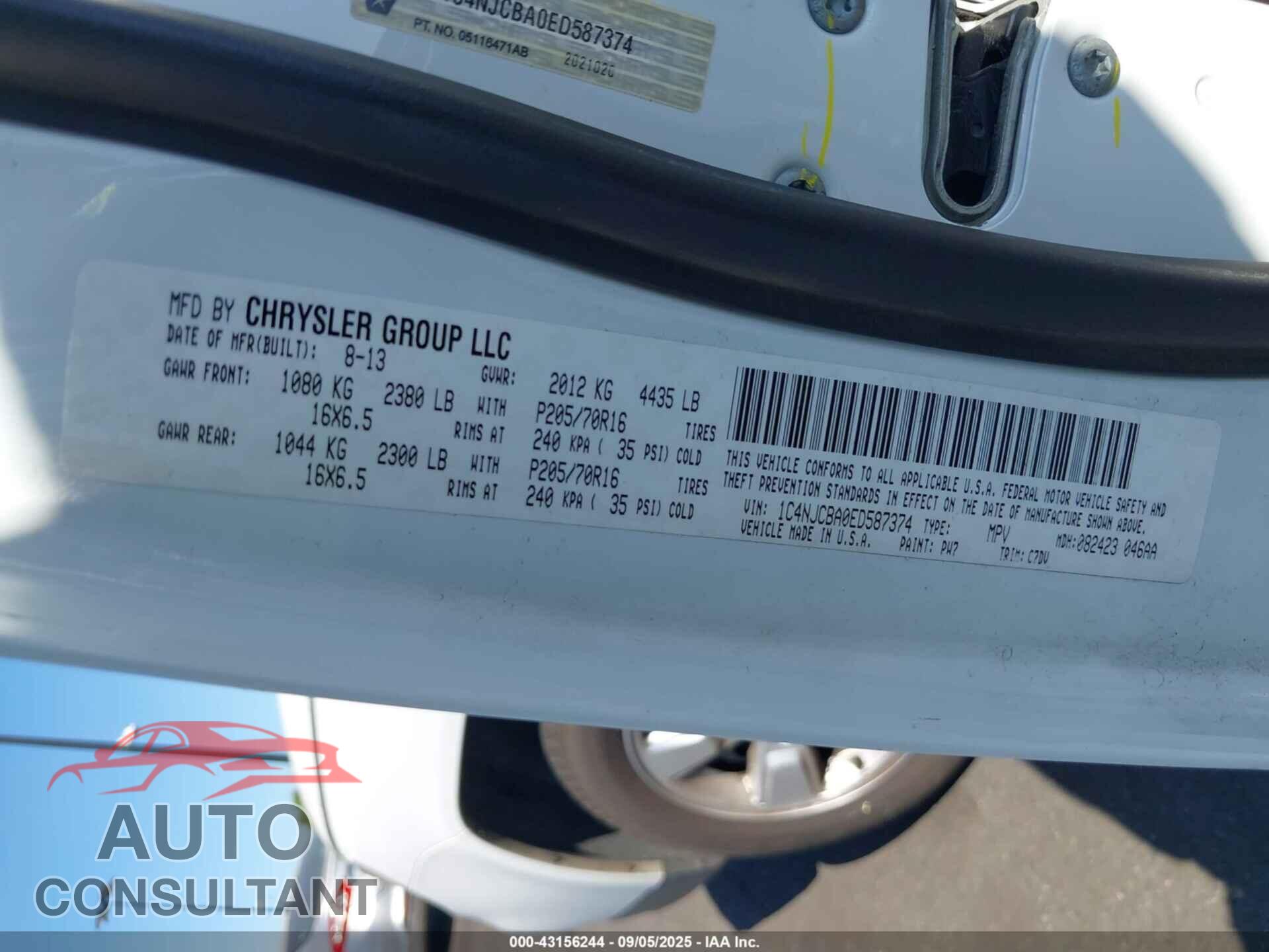 JEEP COMPASS 2014 - 1C4NJCBA0ED587374
