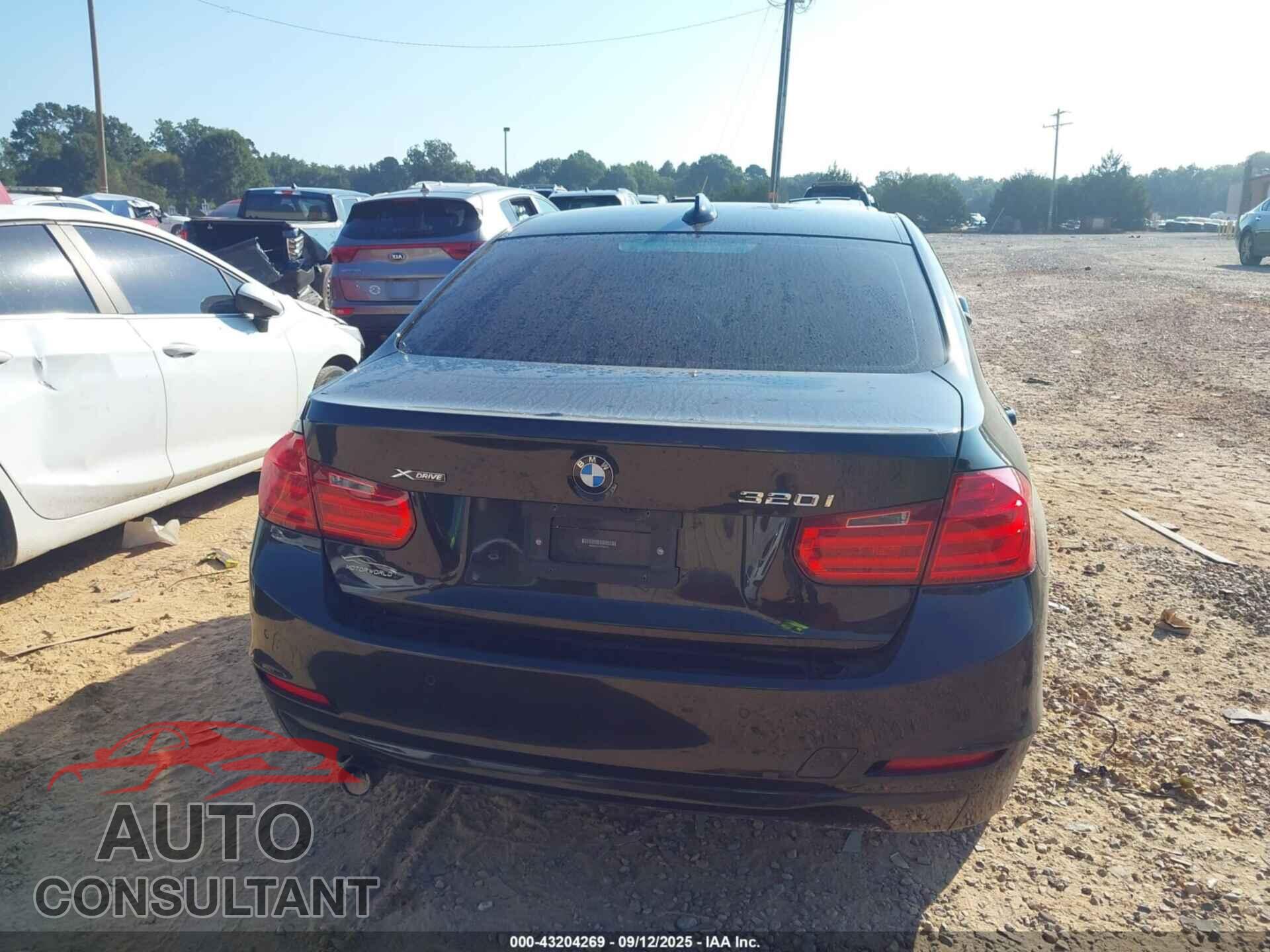 BMW 320I 2014 - WBA3C3C57EF984293
