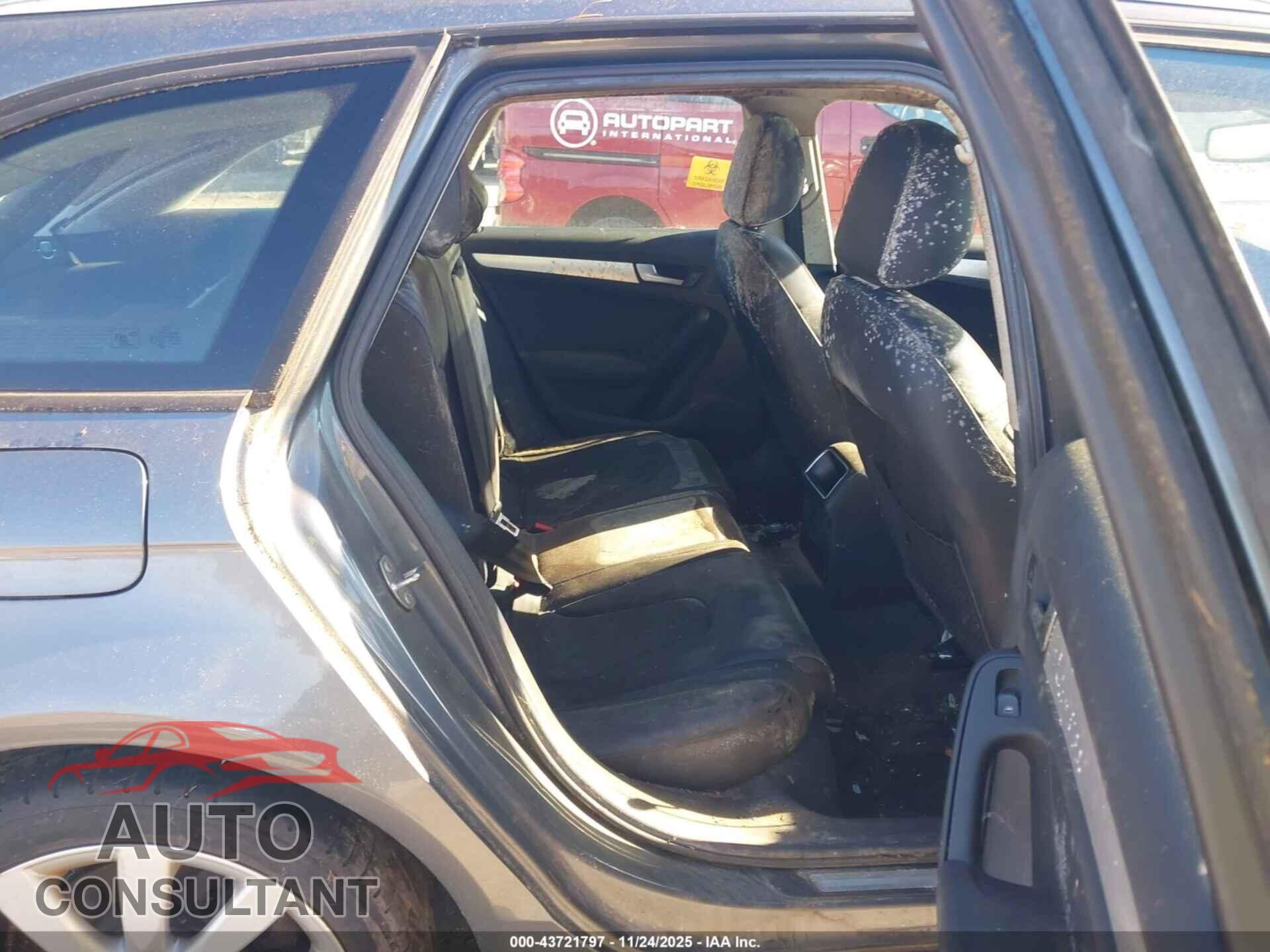 AUDI A4 2012 - WAUSFAFL2CA087393