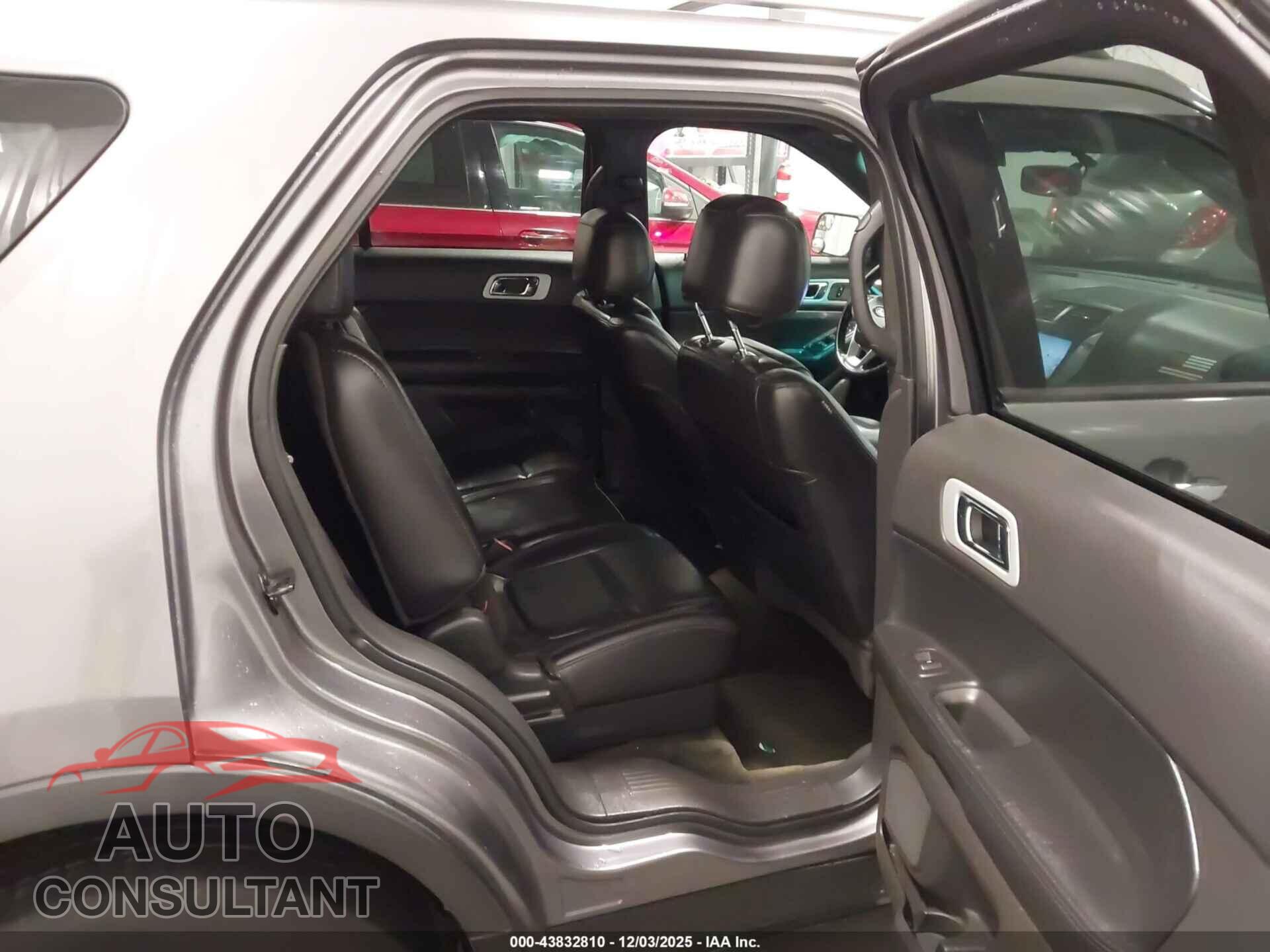 FORD EXPLORER 2013 - 1FM5K8D85DGB51990