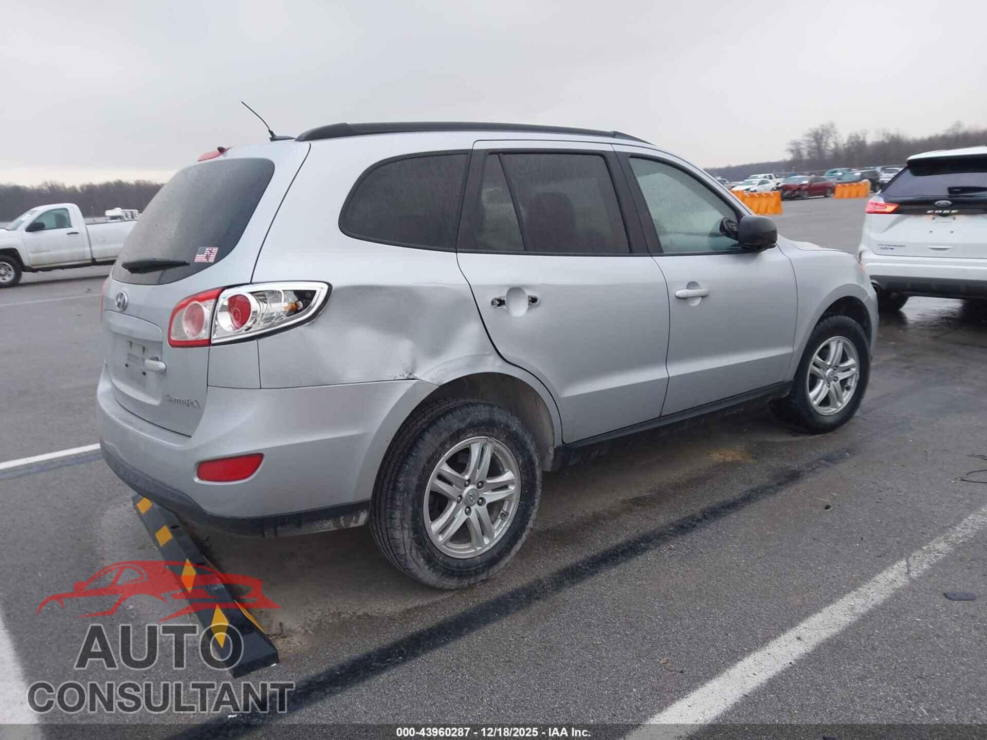 HYUNDAI SANTA FE 2010 - 5NMSG3AB5AH347301