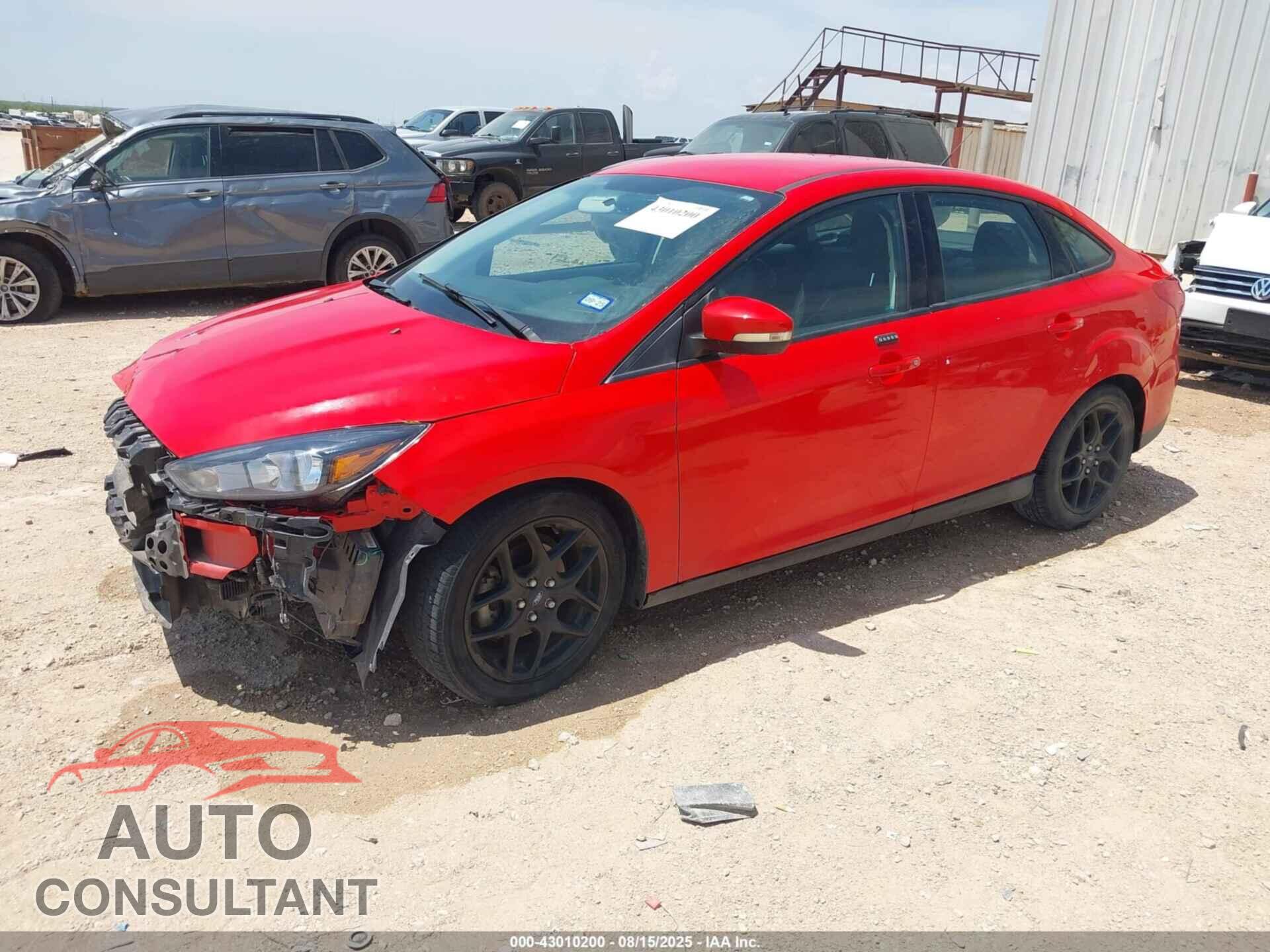 FORD FOCUS 2016 - 1FADP3F21GL267573