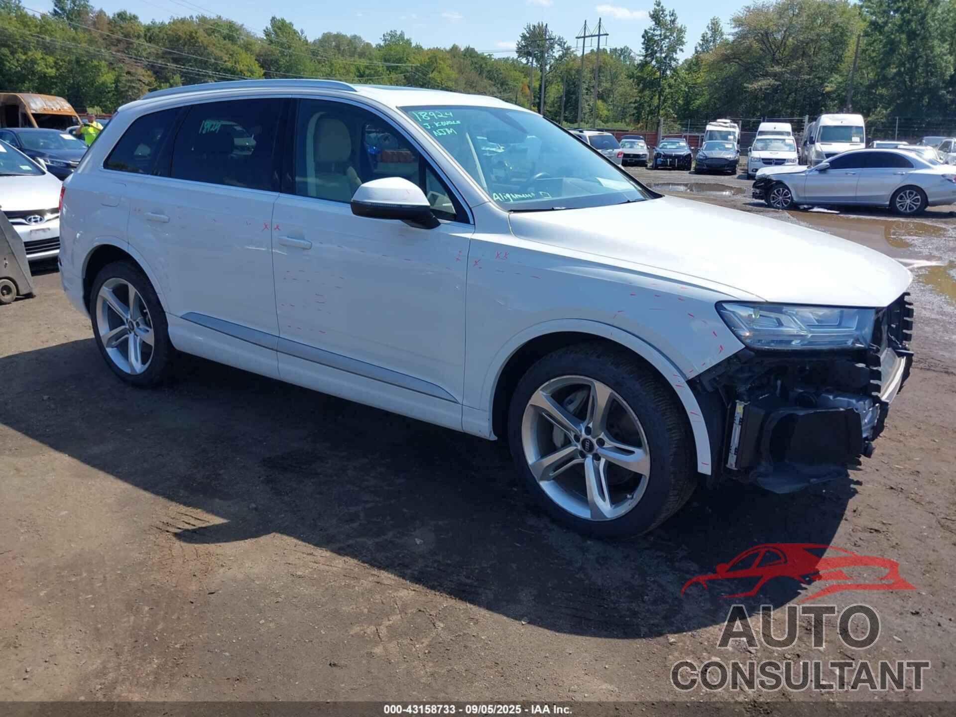 AUDI Q7 2019 - WA1VAAF72KD032080