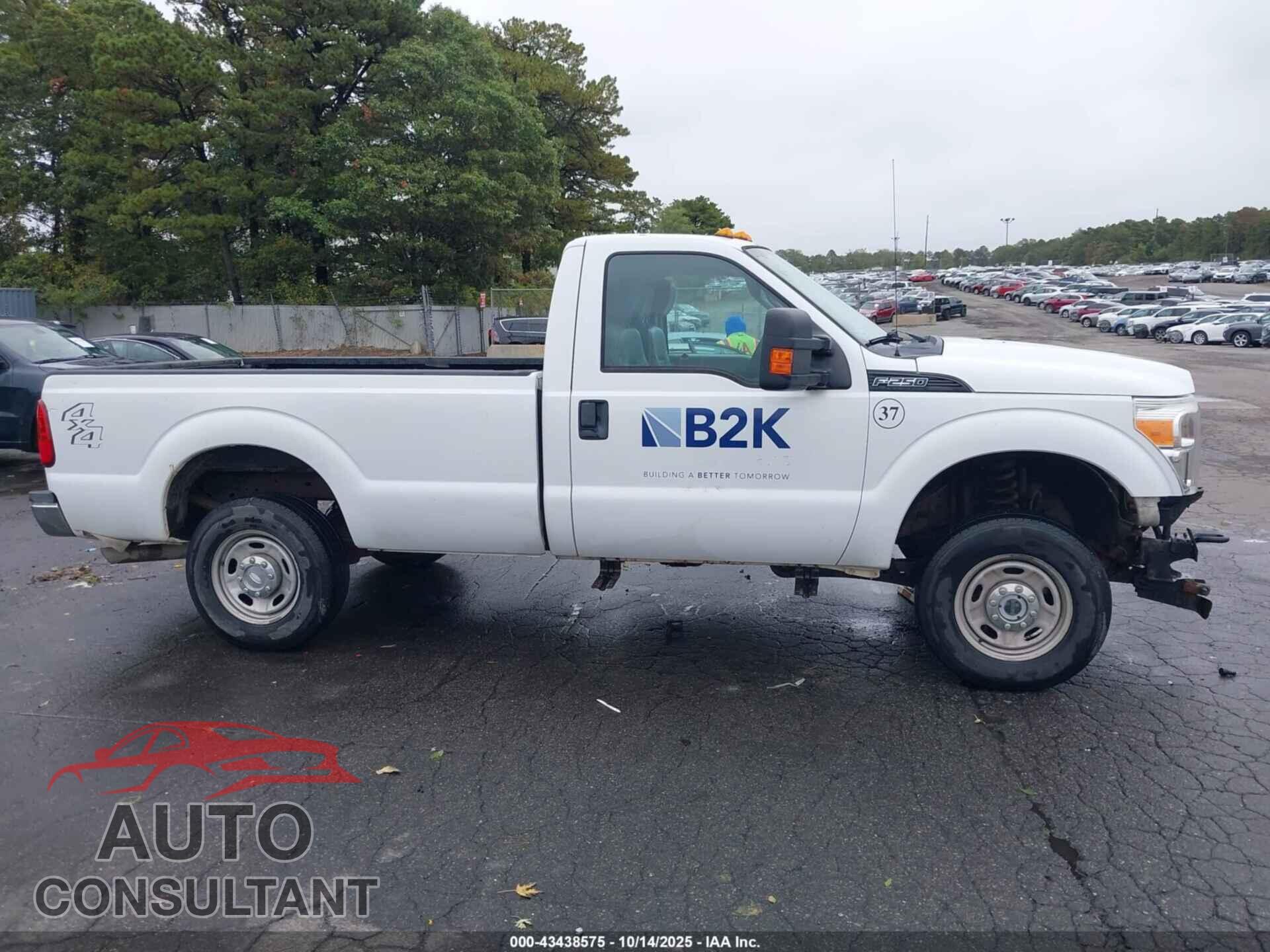 FORD F-250 2013 - 1FTBF2B61DEA40858