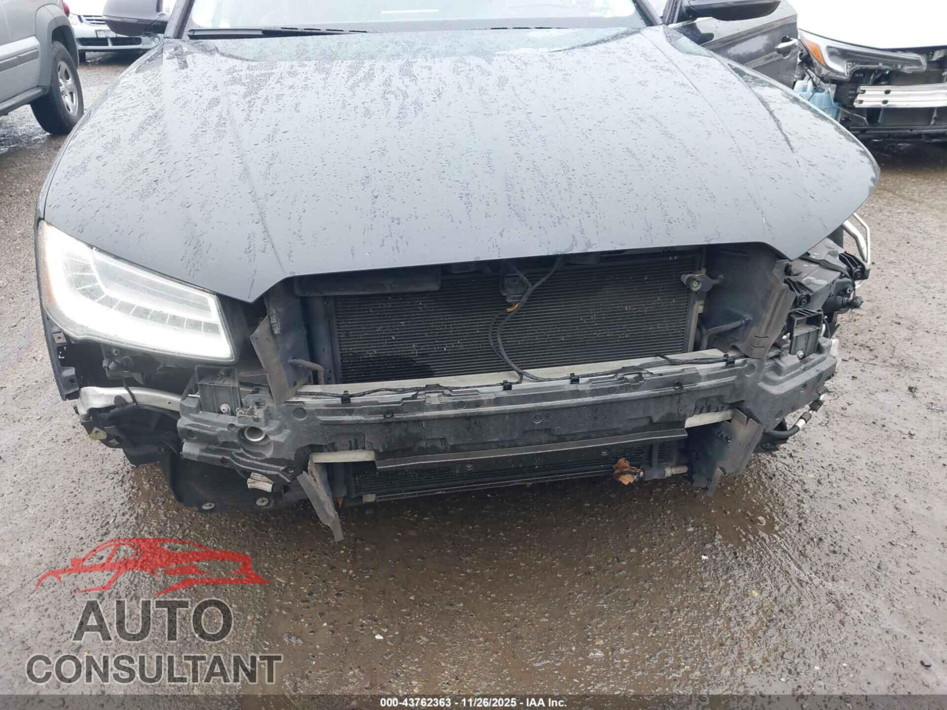 AUDI A8 2015 - WAUJ2AFD0FN006775