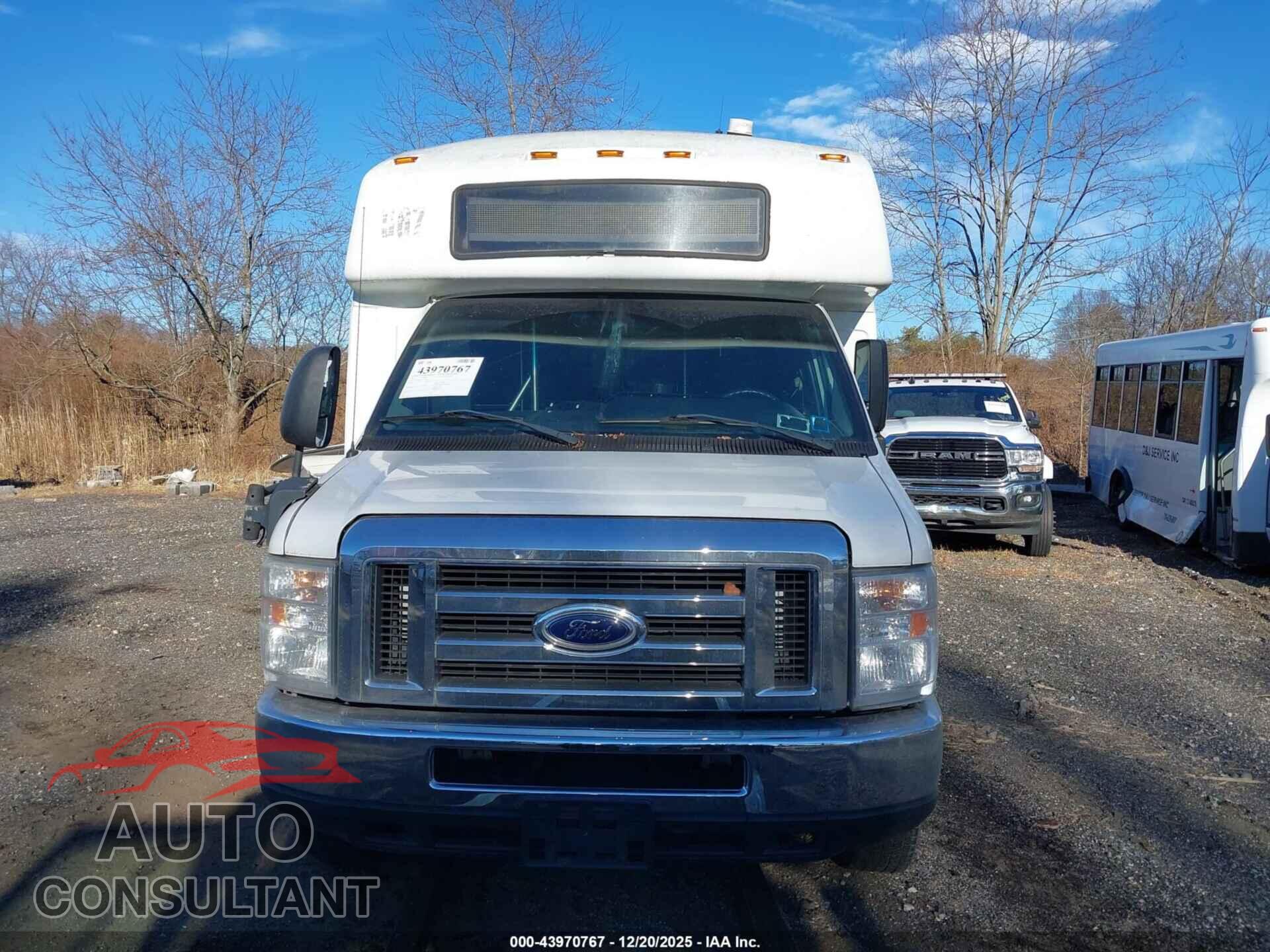 FORD E-450 CUTAWAY 2015 - 1FDFE4FS9FDA12138