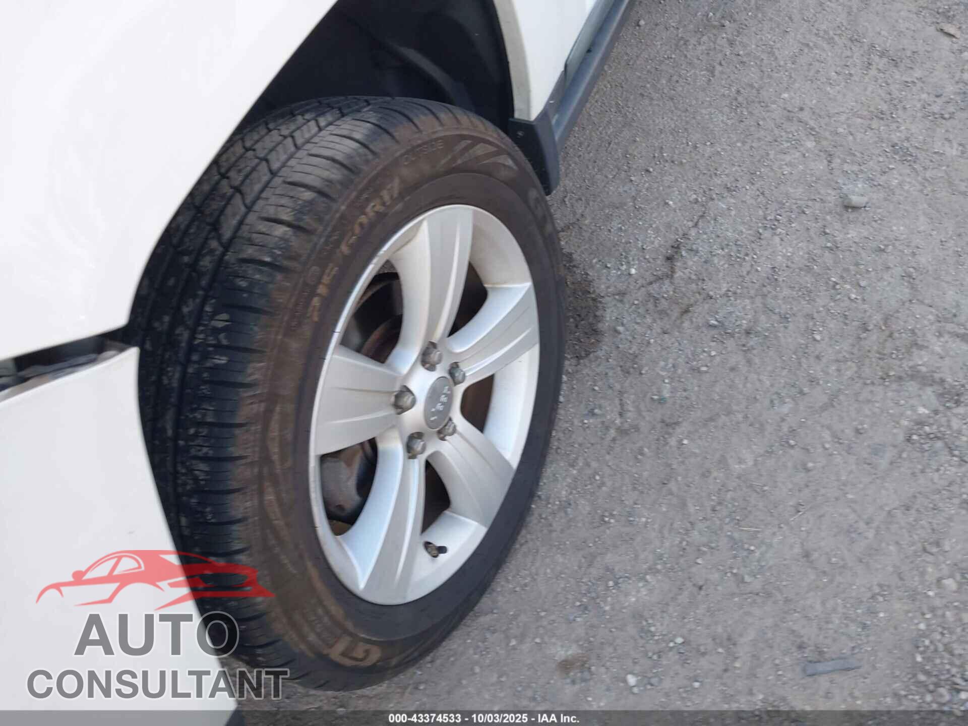 JEEP COMPASS 2011 - 1J4NT1FA2BD267228