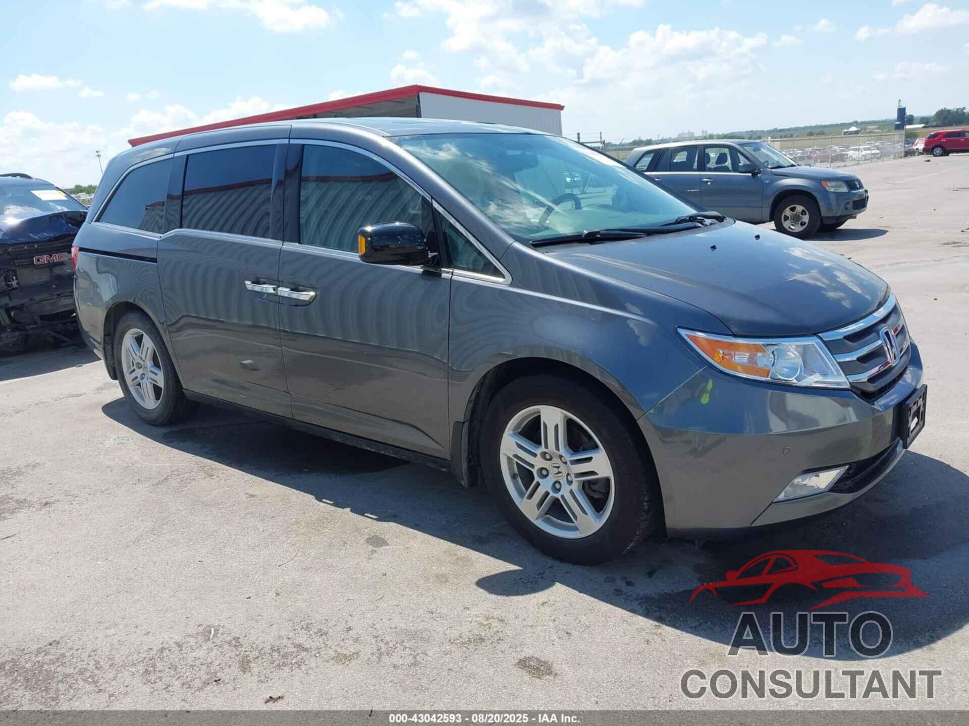 HONDA ODYSSEY 2013 - 5FNRL5H94DB006938
