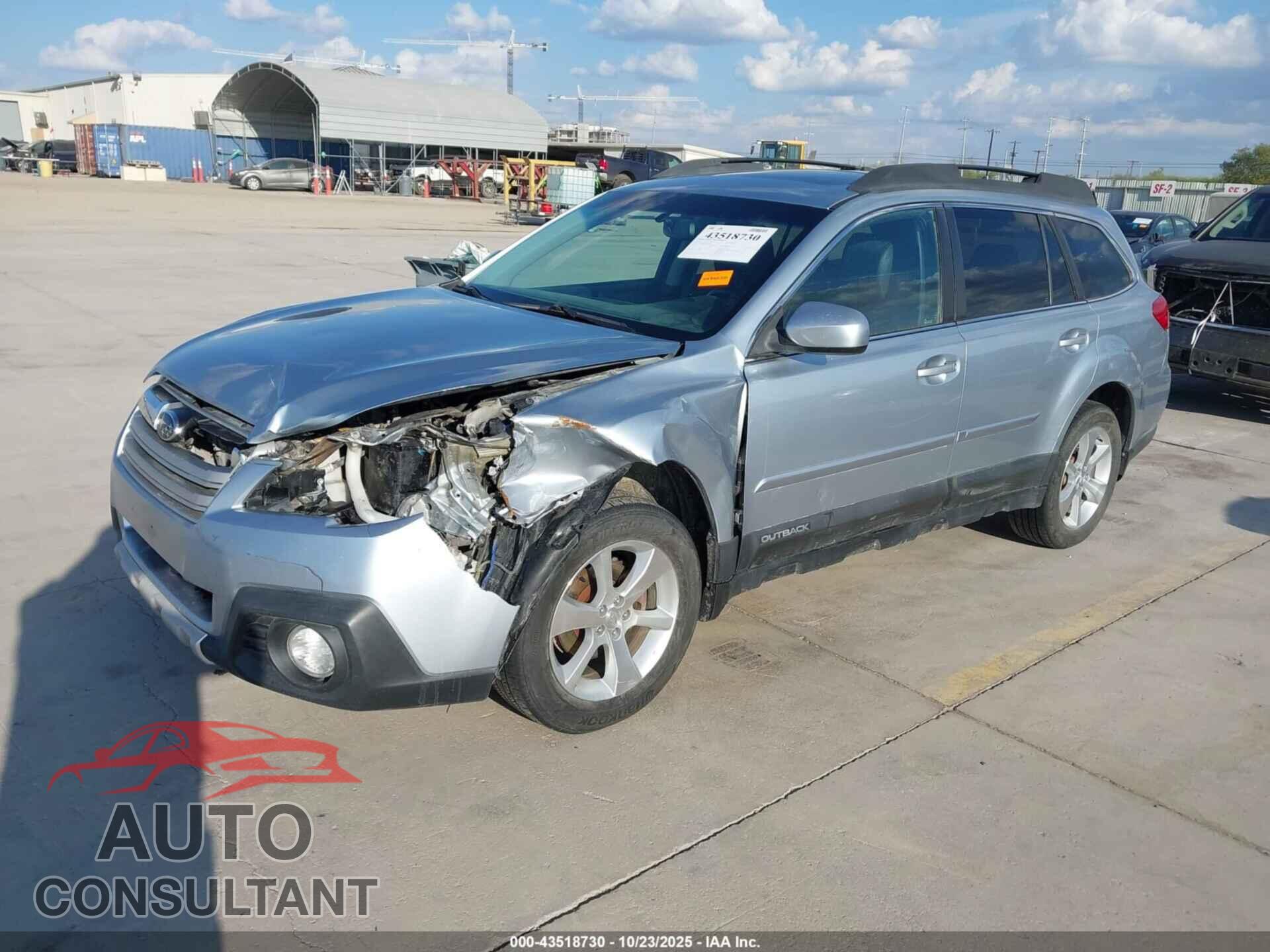 SUBARU OUTBACK 2014 - 4S4BRCLC8E3215861