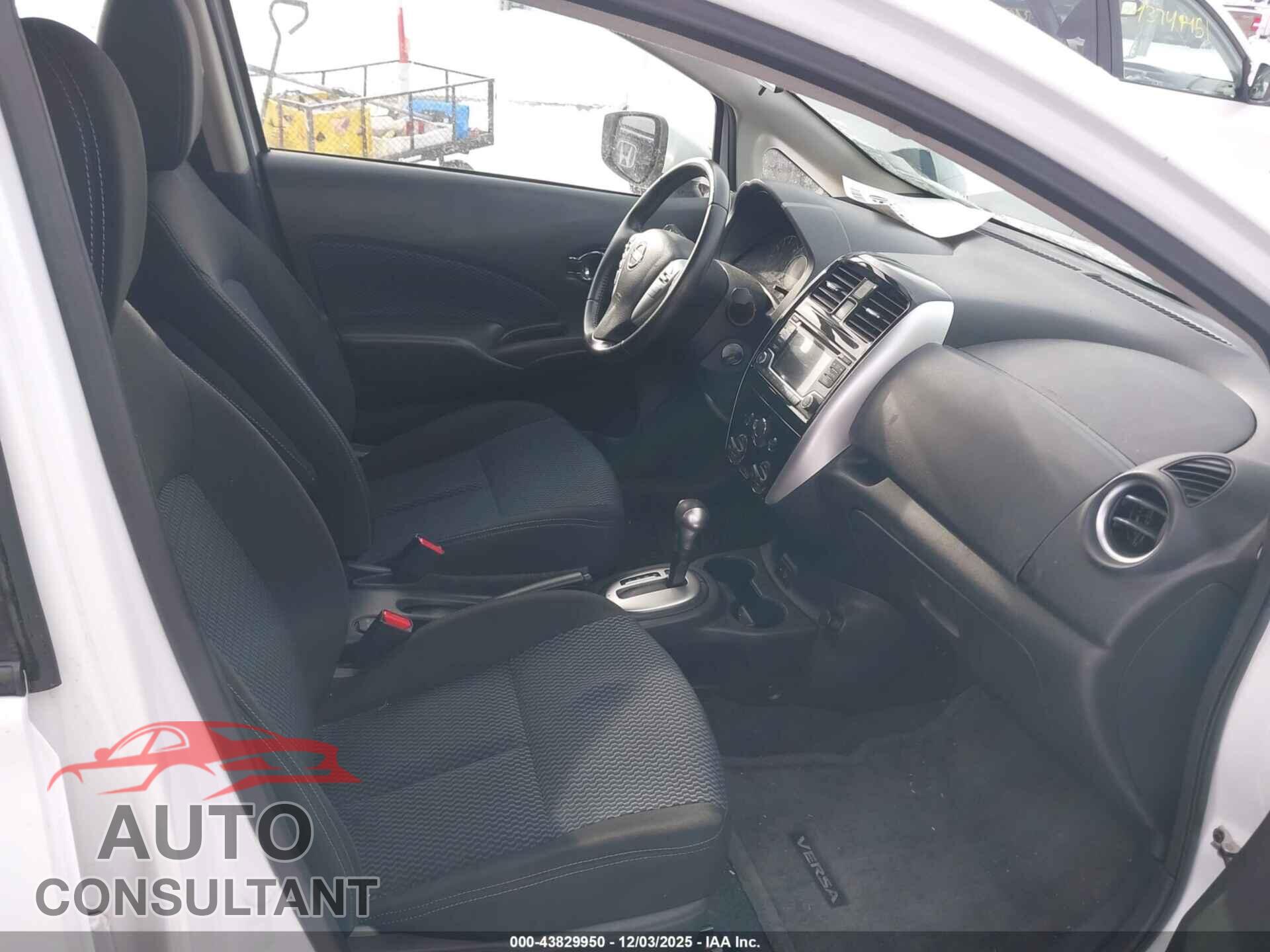 NISSAN VERSA NOTE 2017 - 3N1CE2CP3HL371917