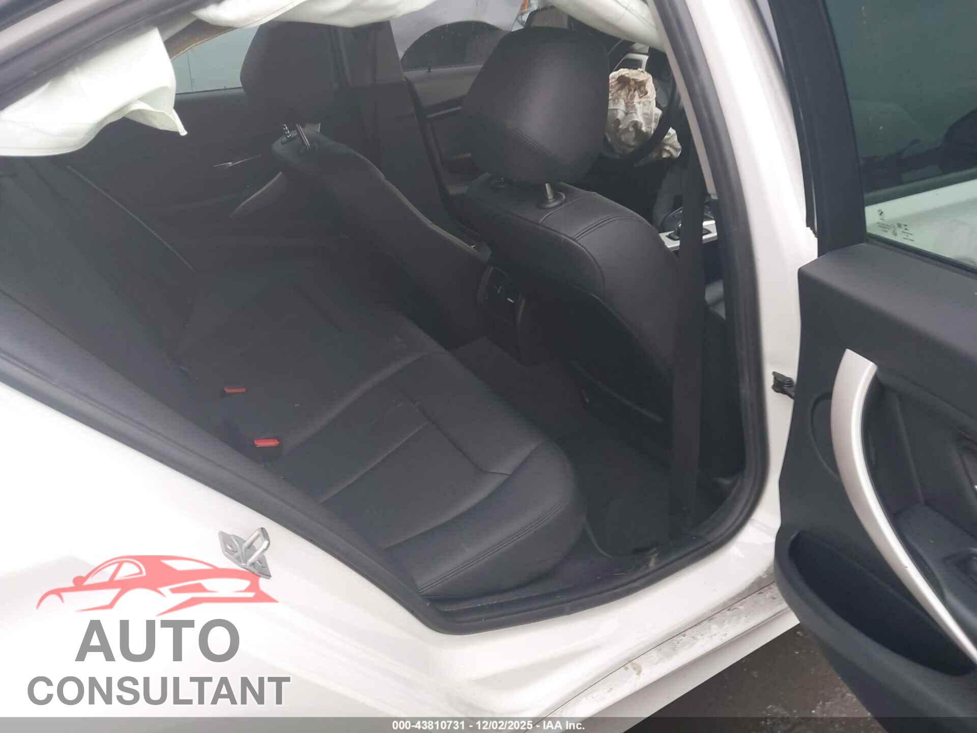 BMW 320I 2017 - WBA8A3C36HK692236
