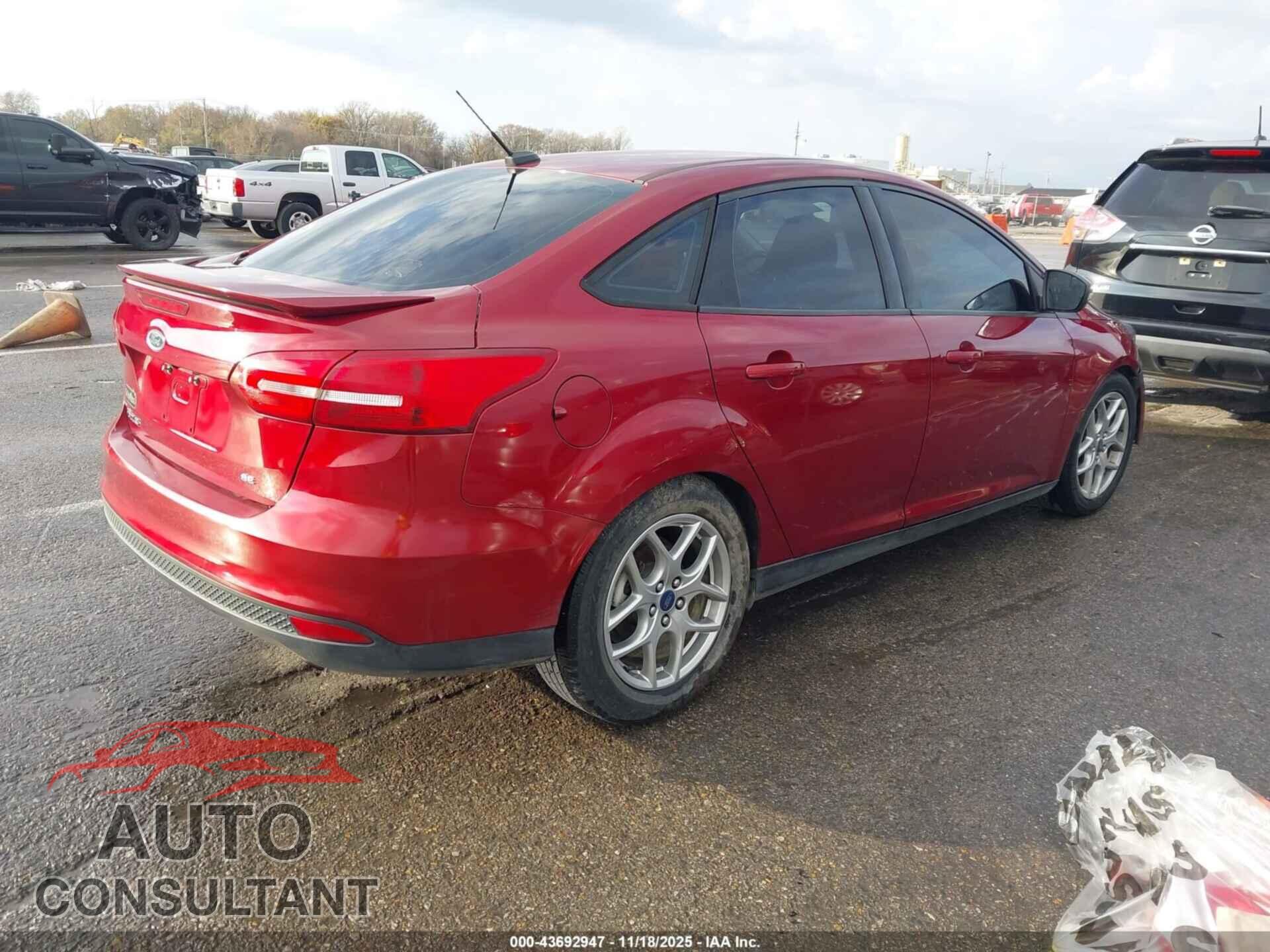 FORD FOCUS 2015 - 1FADP3F24FL284060
