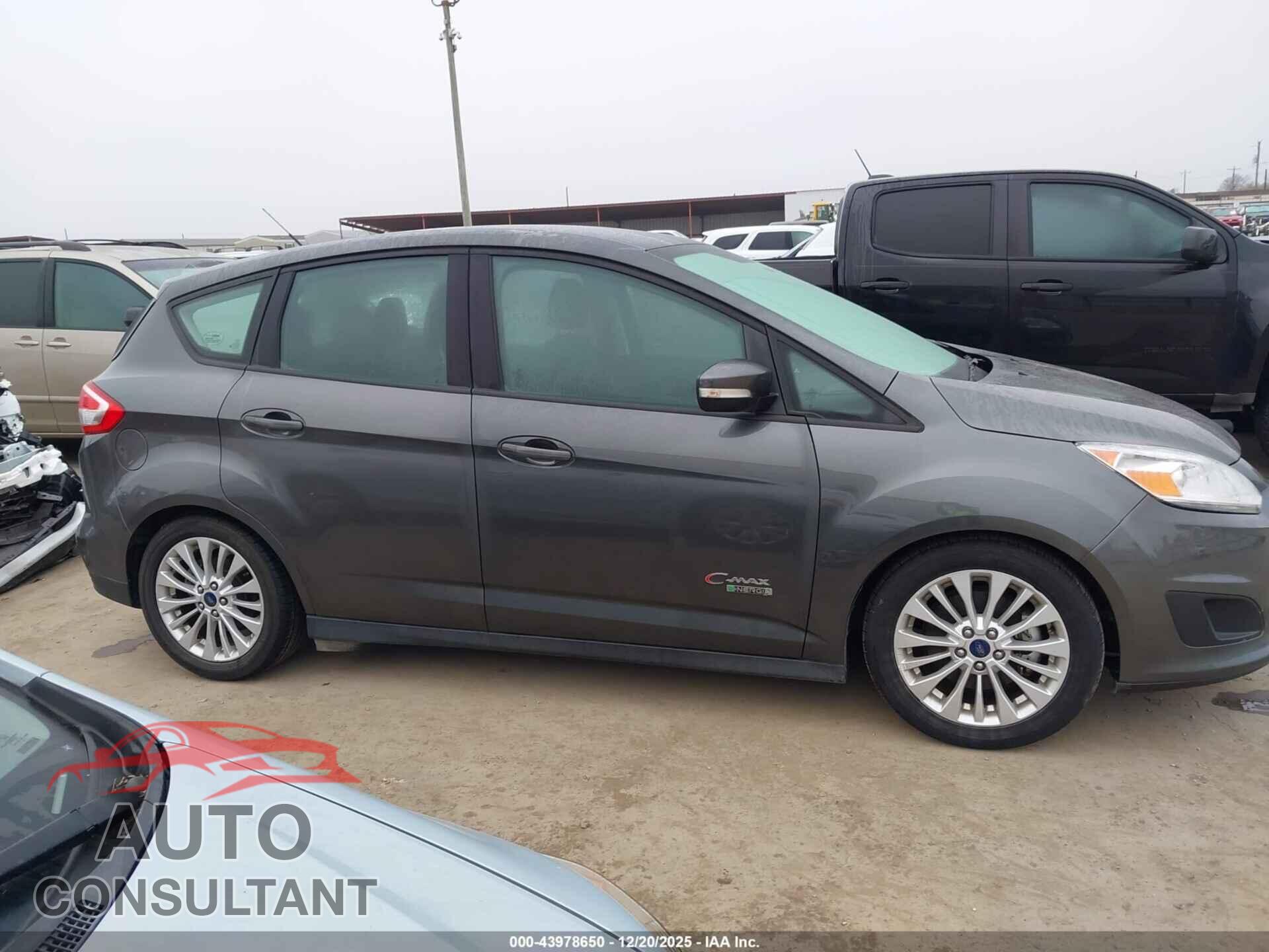 FORD C-MAX ENERGI 2017 - 1FADP5EU3HL108540