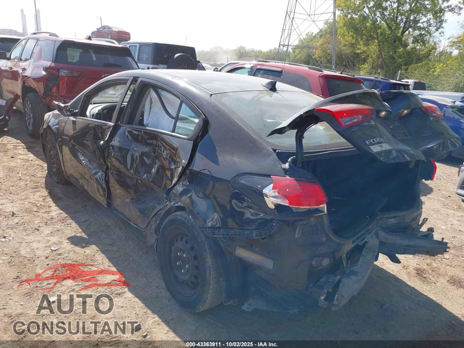 KIA FORTE 2017 - 3KPFL4A79HE127384