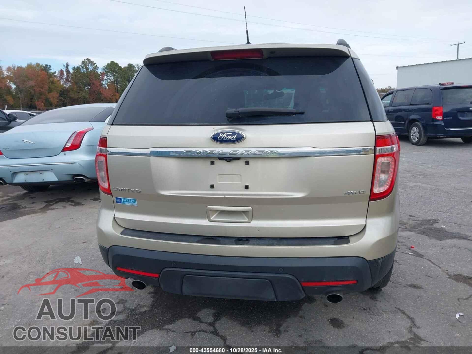 FORD EXPLORER 2011 - 1FMHK8F85BGA86615