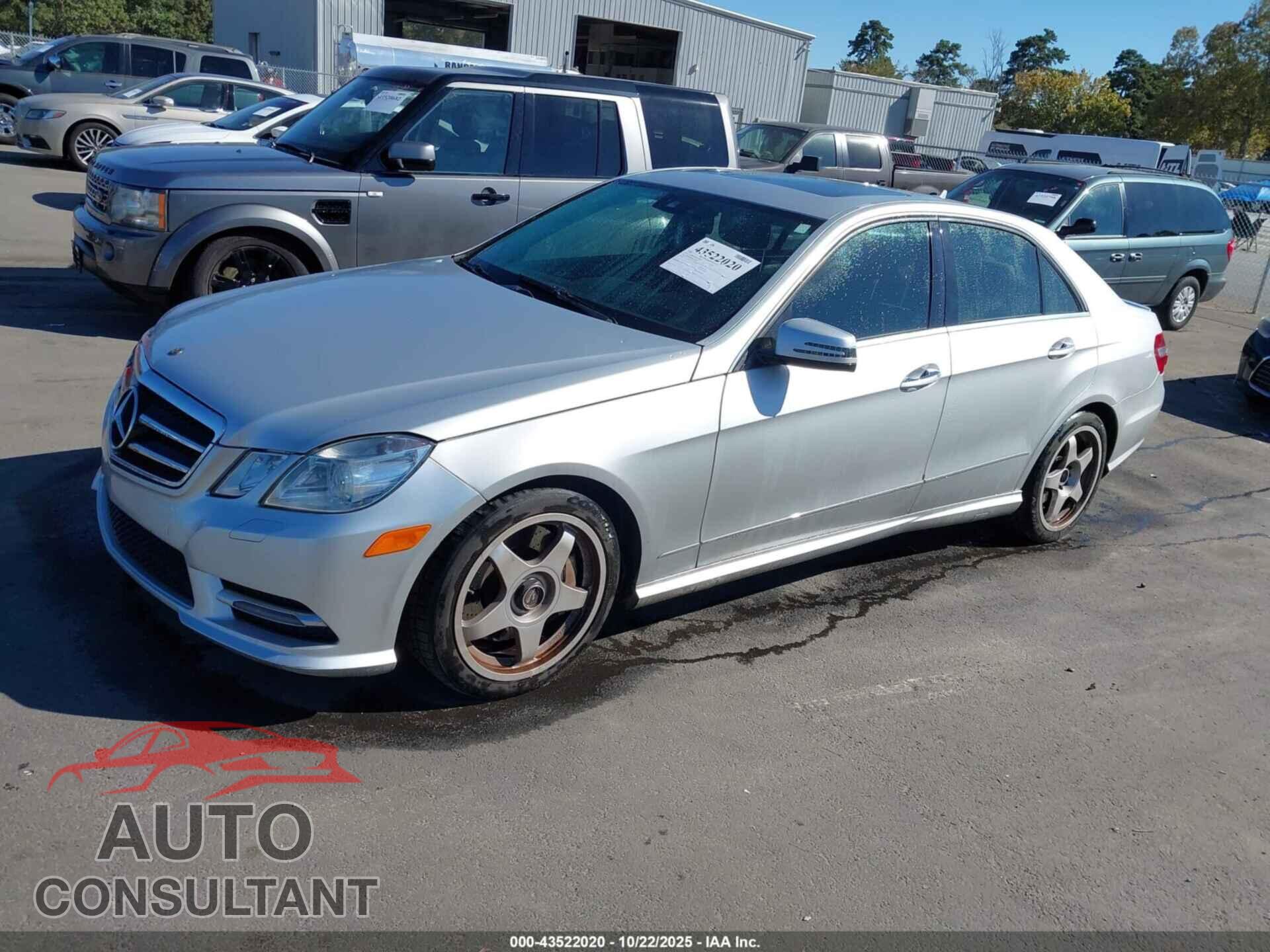 MERCEDES-BENZ E 550 2013 - WDDHF9BB9DA721606