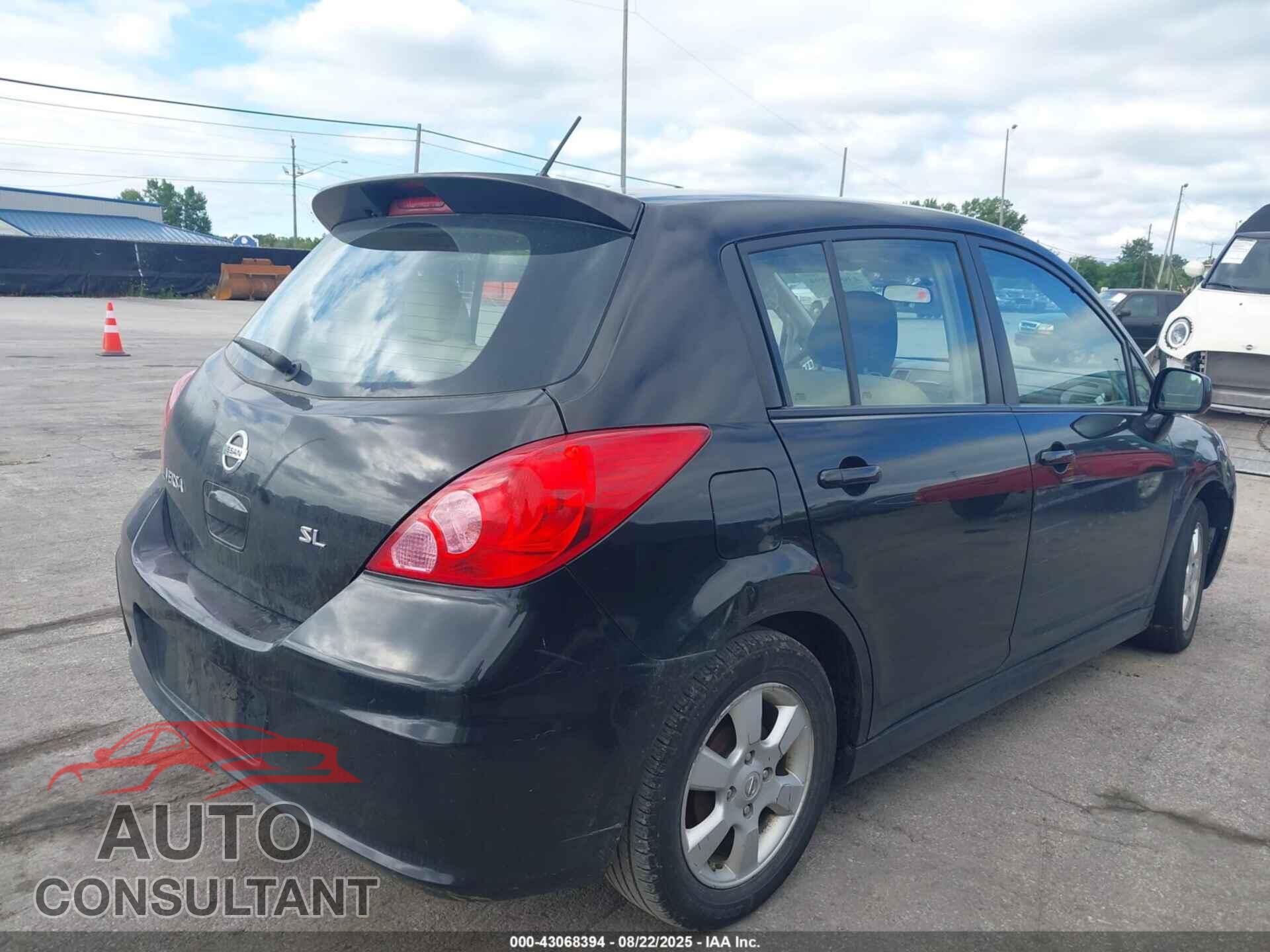 NISSAN VERSA 2011 - 3N1BC1CPXBL395103