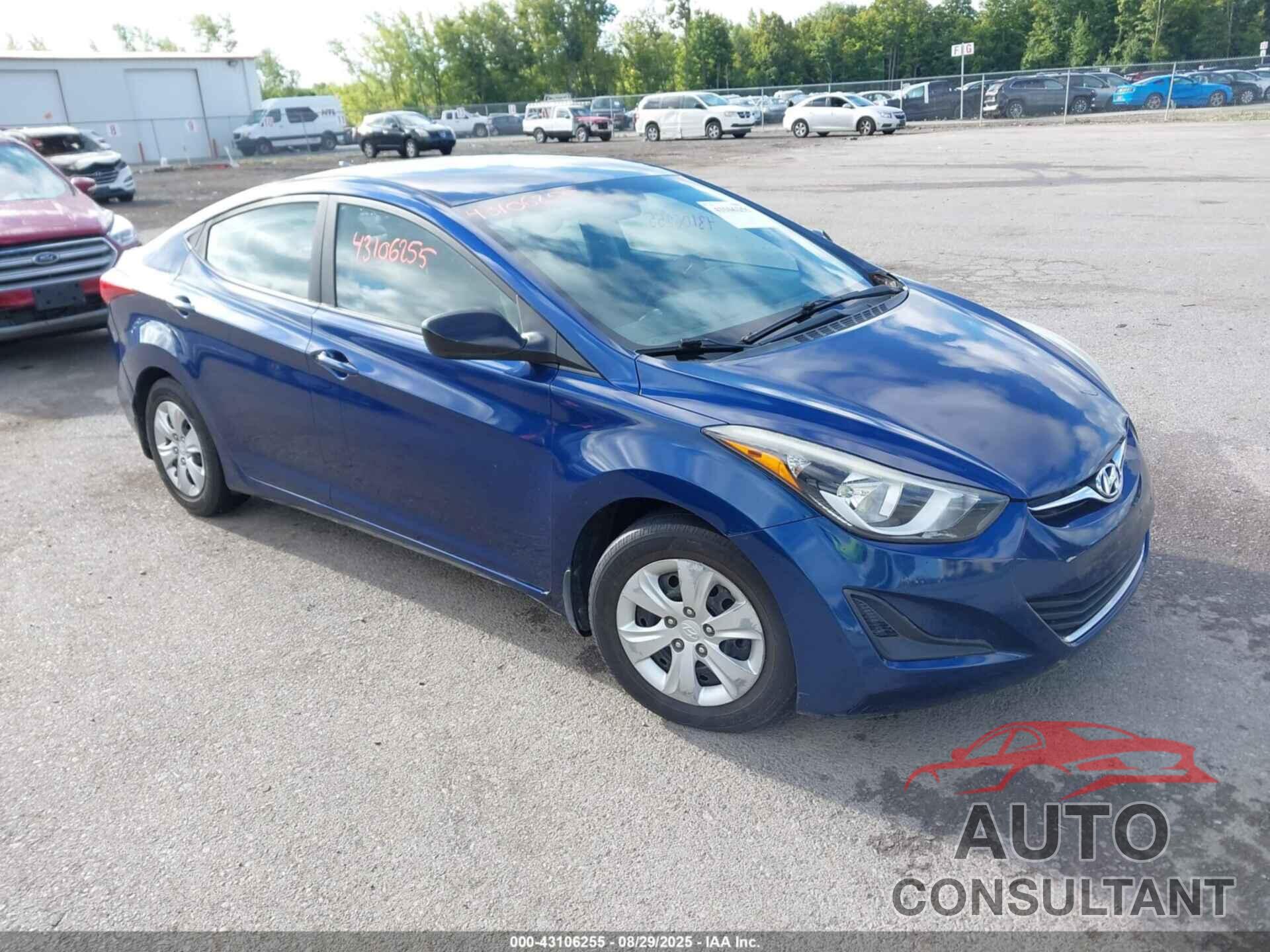 HYUNDAI ELANTRA 2016 - 5NPDH4AE3GH781301