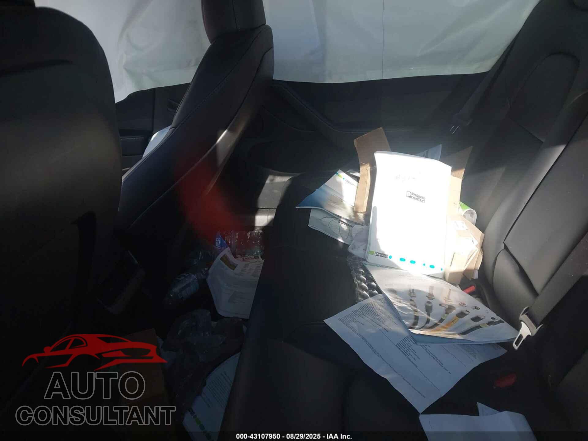 TESLA MODEL 3 2023 - 5YJ3E1EA4PF569743