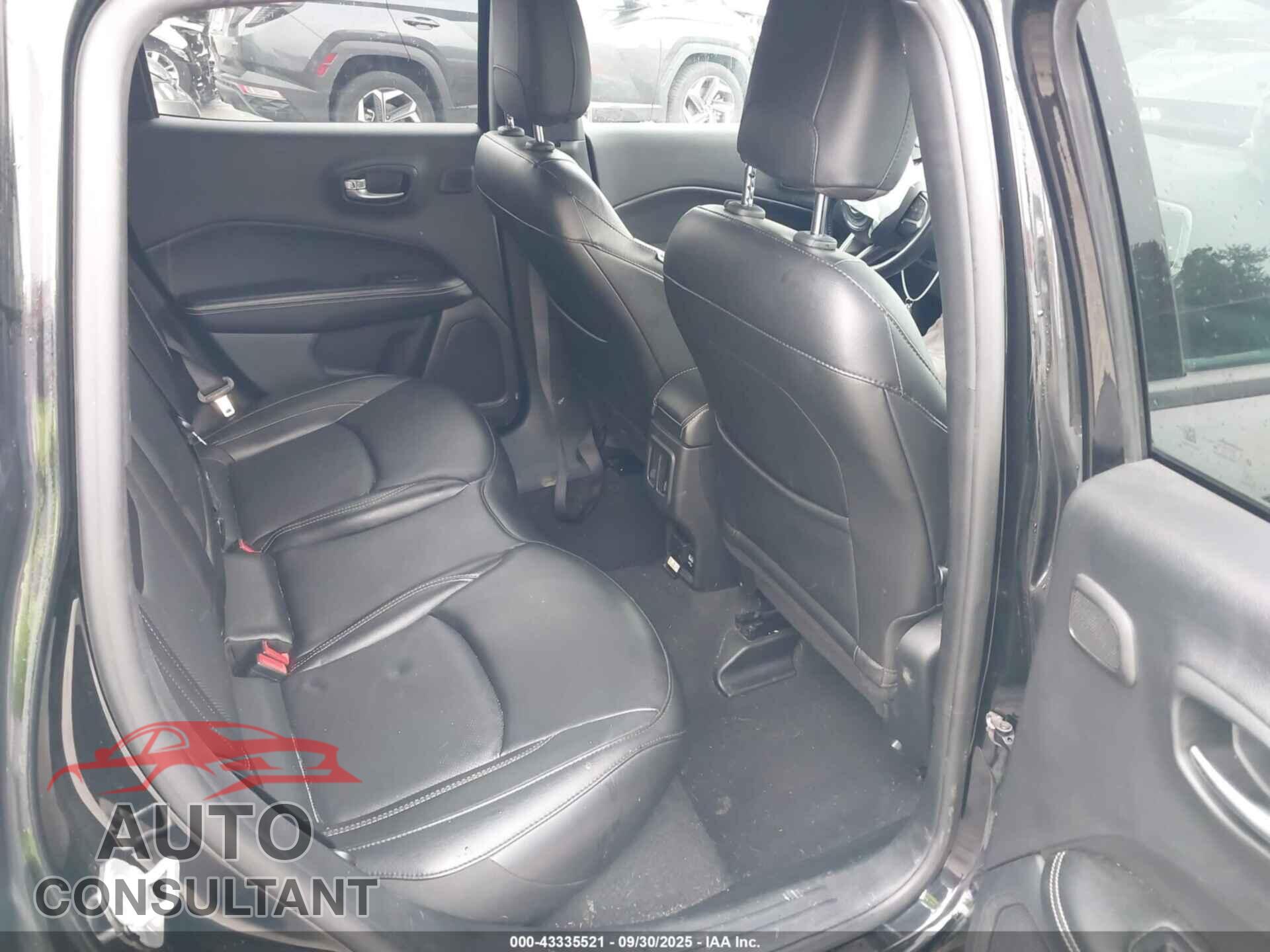 JEEP COMPASS 2021 - 3C4NJDEB3MT549401
