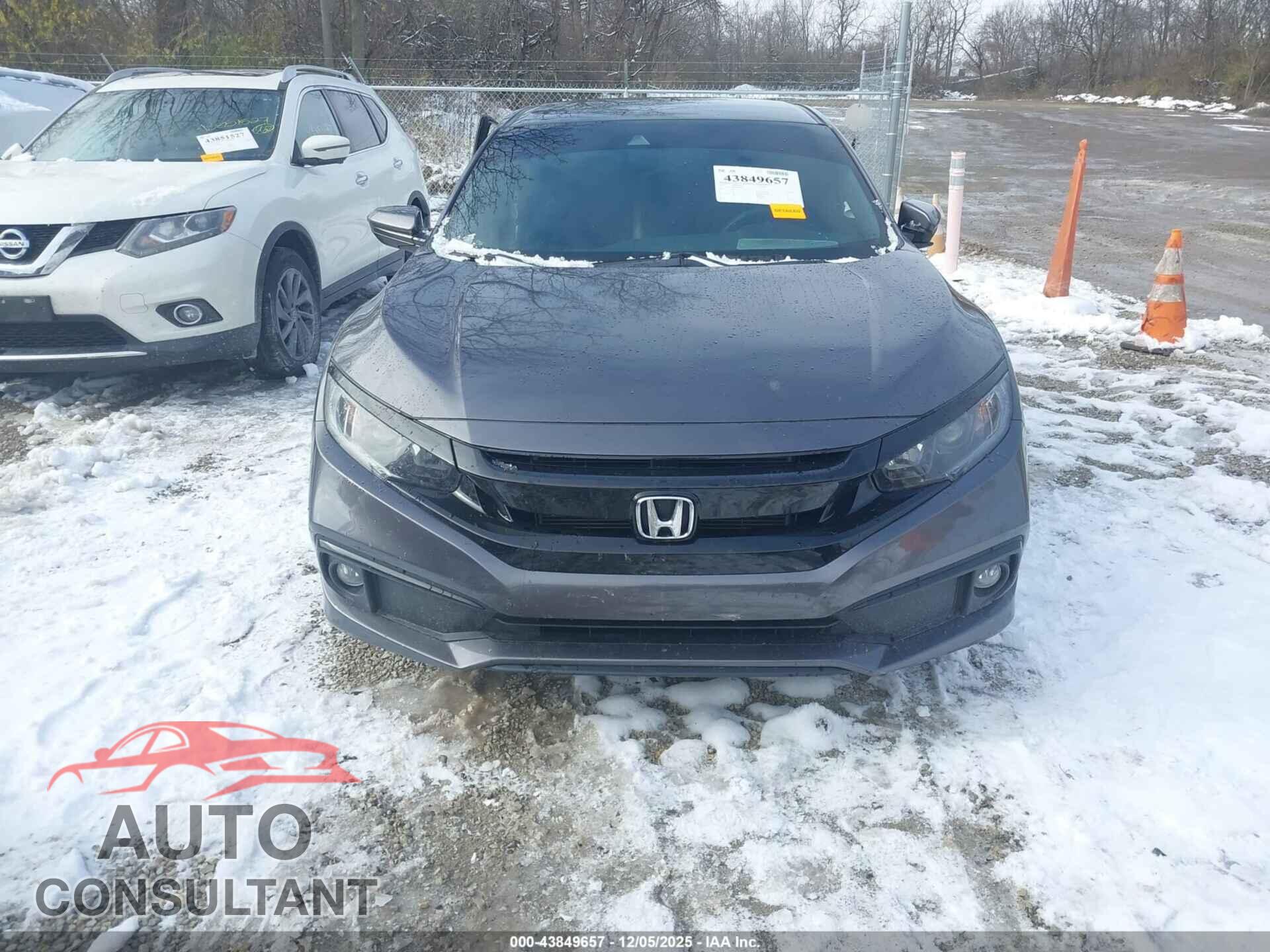 HONDA CIVIC 2019 - 2HGFC2F88KH563386