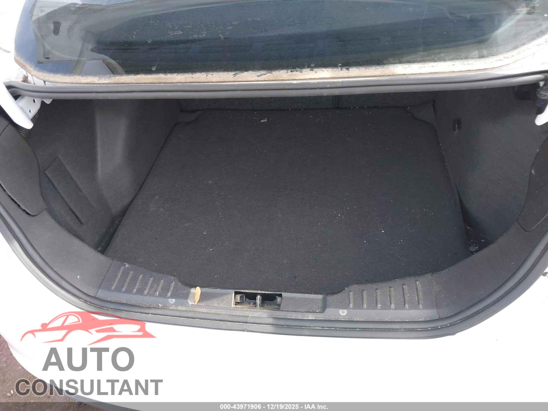 FORD FOCUS 2016 - 1FADP3F21GL340876