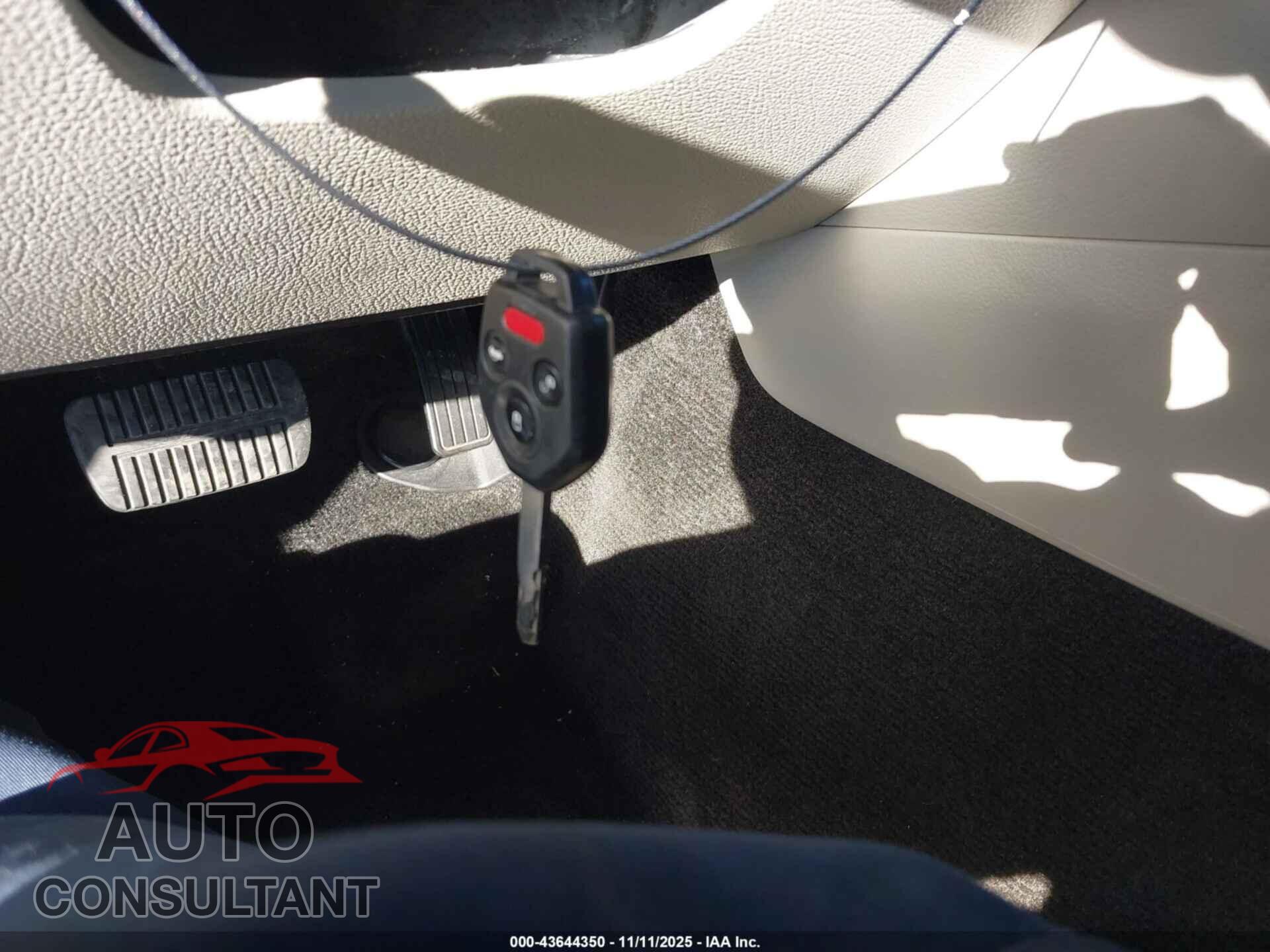 SUBARU OUTBACK 2014 - 4S4BRBLC4E3243859