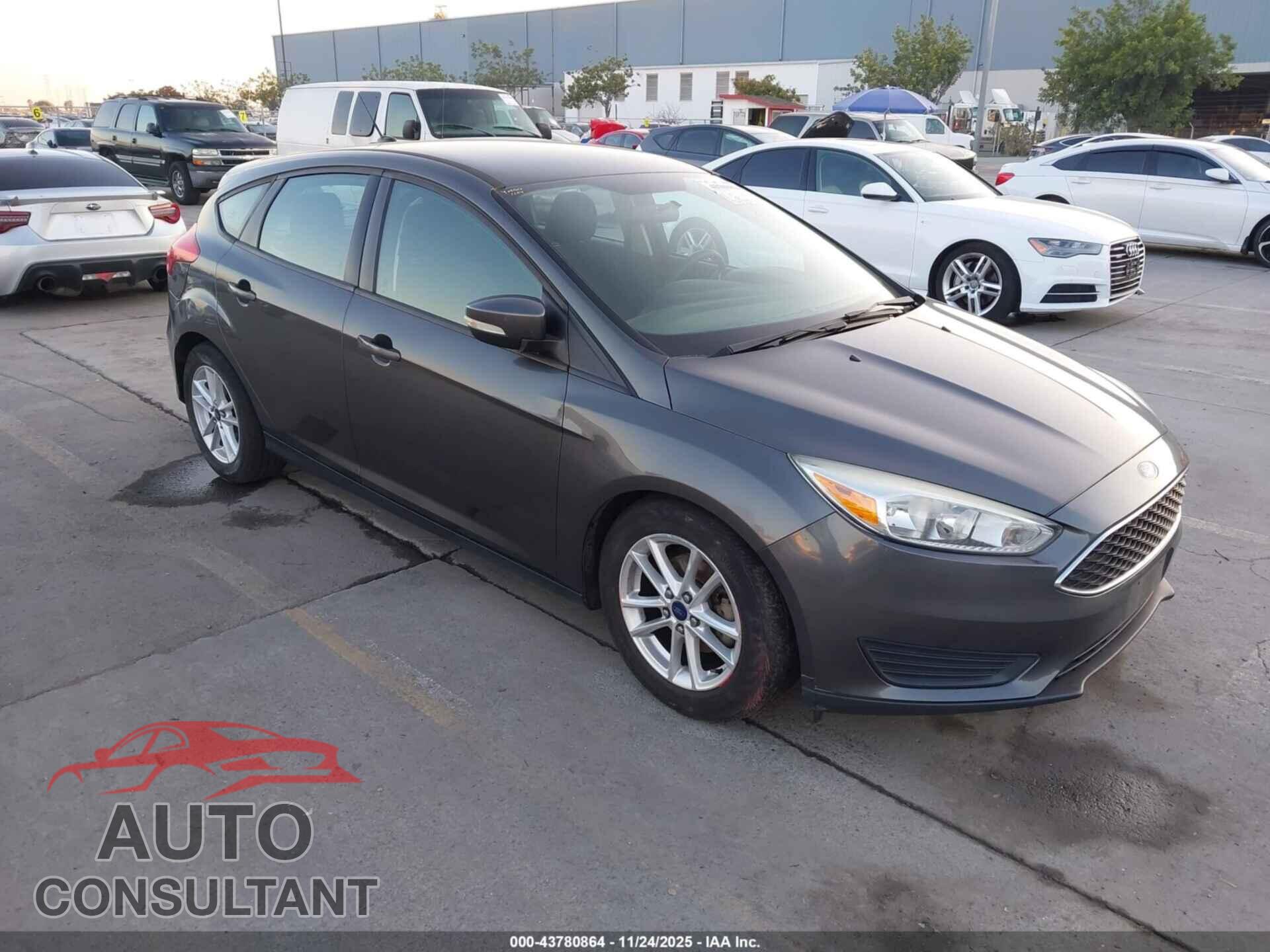 FORD FOCUS 2015 - 1FADP3K24FL349236