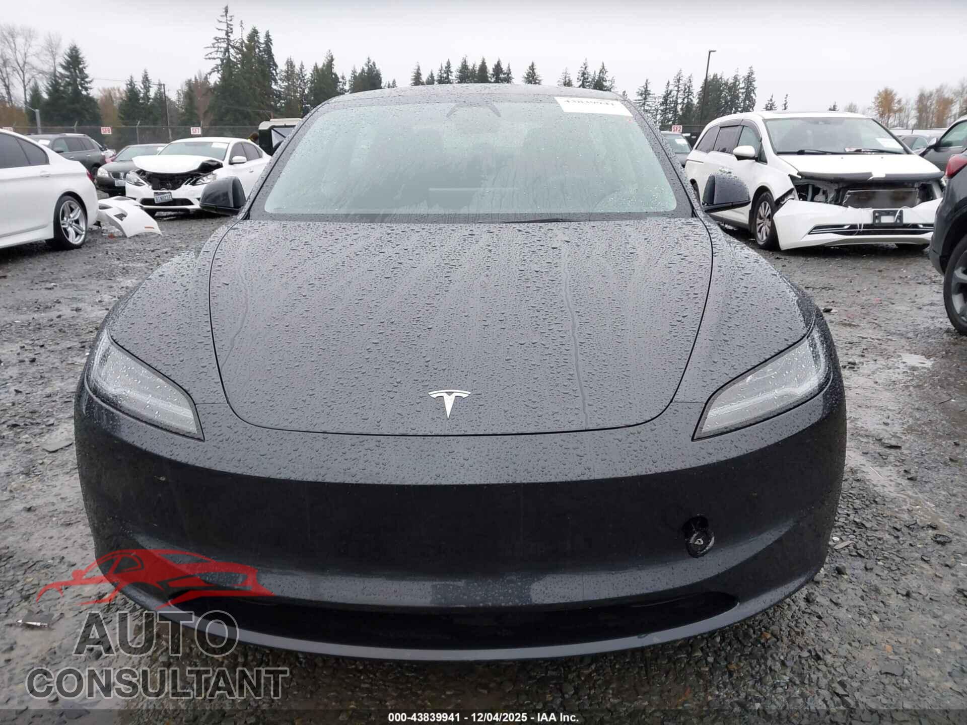 TESLA MODEL 3 2025 - 5YJ3E1EA7SF883024