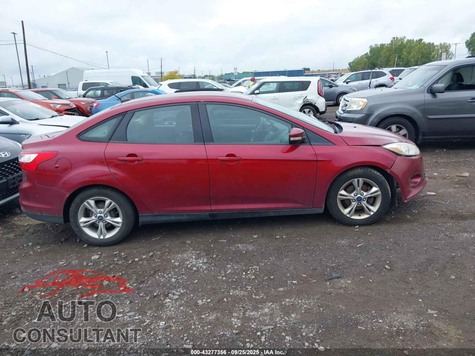 FORD FOCUS 2014 - 1FADP3F26EL314495
