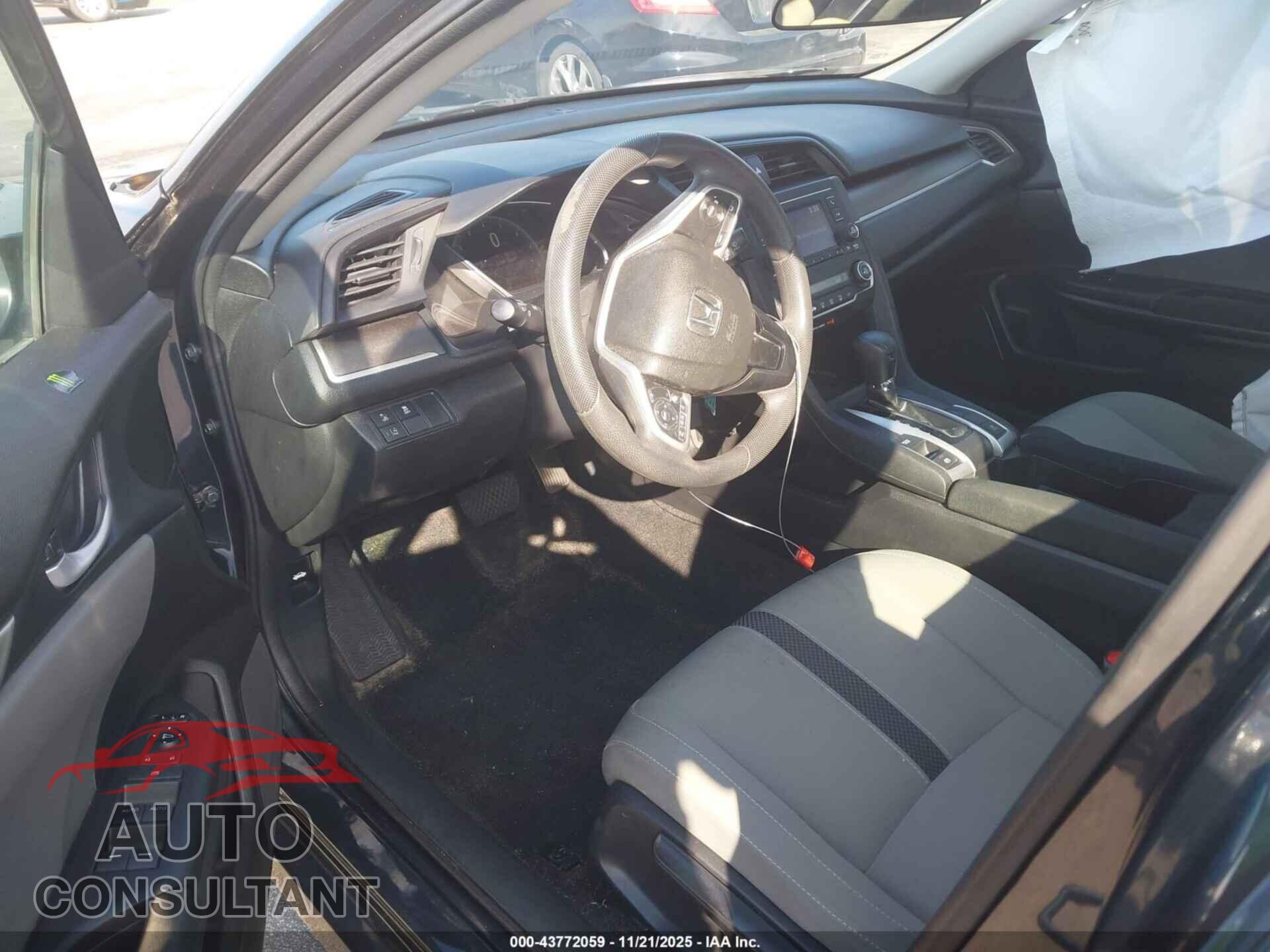 HONDA CIVIC 2019 - 2HGFC2F68KH508273