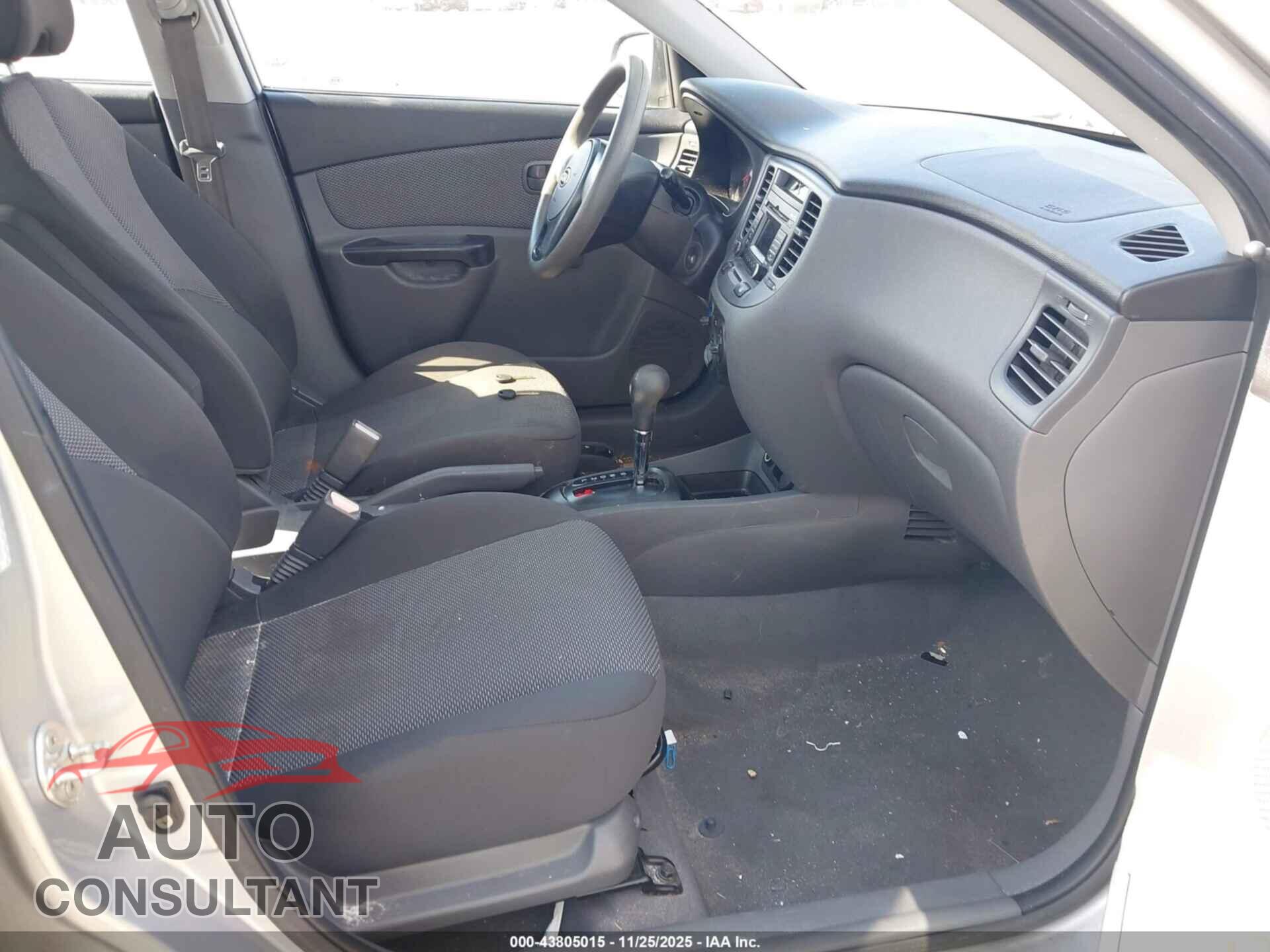 KIA RIO 2011 - KNADH4A39B6735695